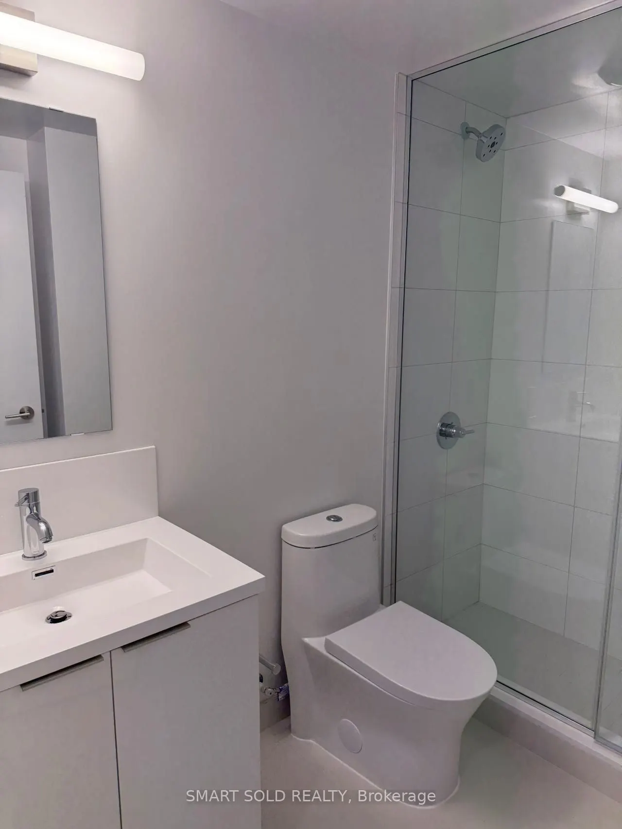 238 Simcoe Street, #2804