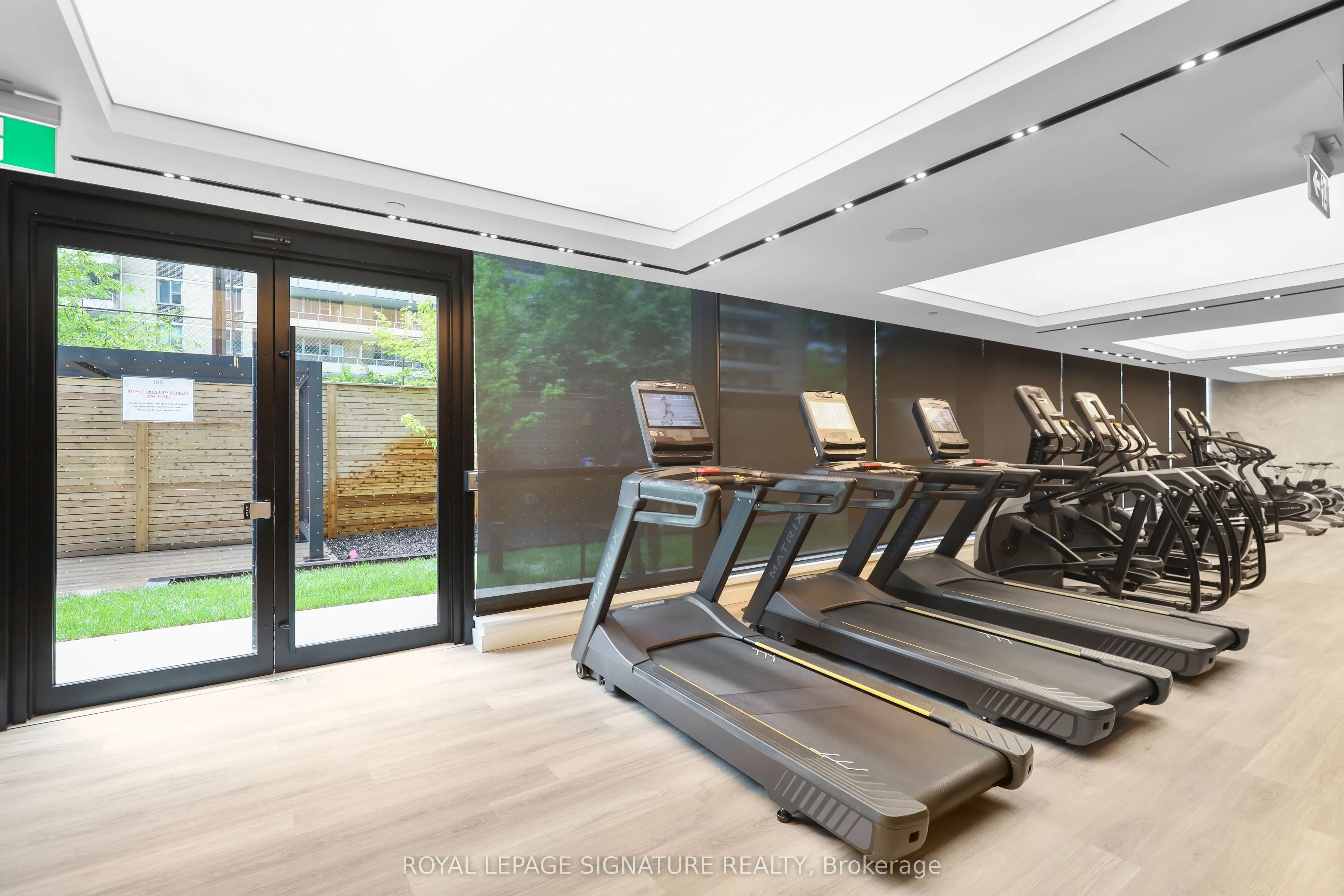 117 Broadway Avenue, #2208