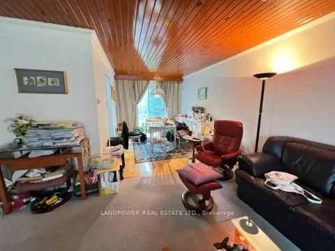 53 Lloydminster Crescent