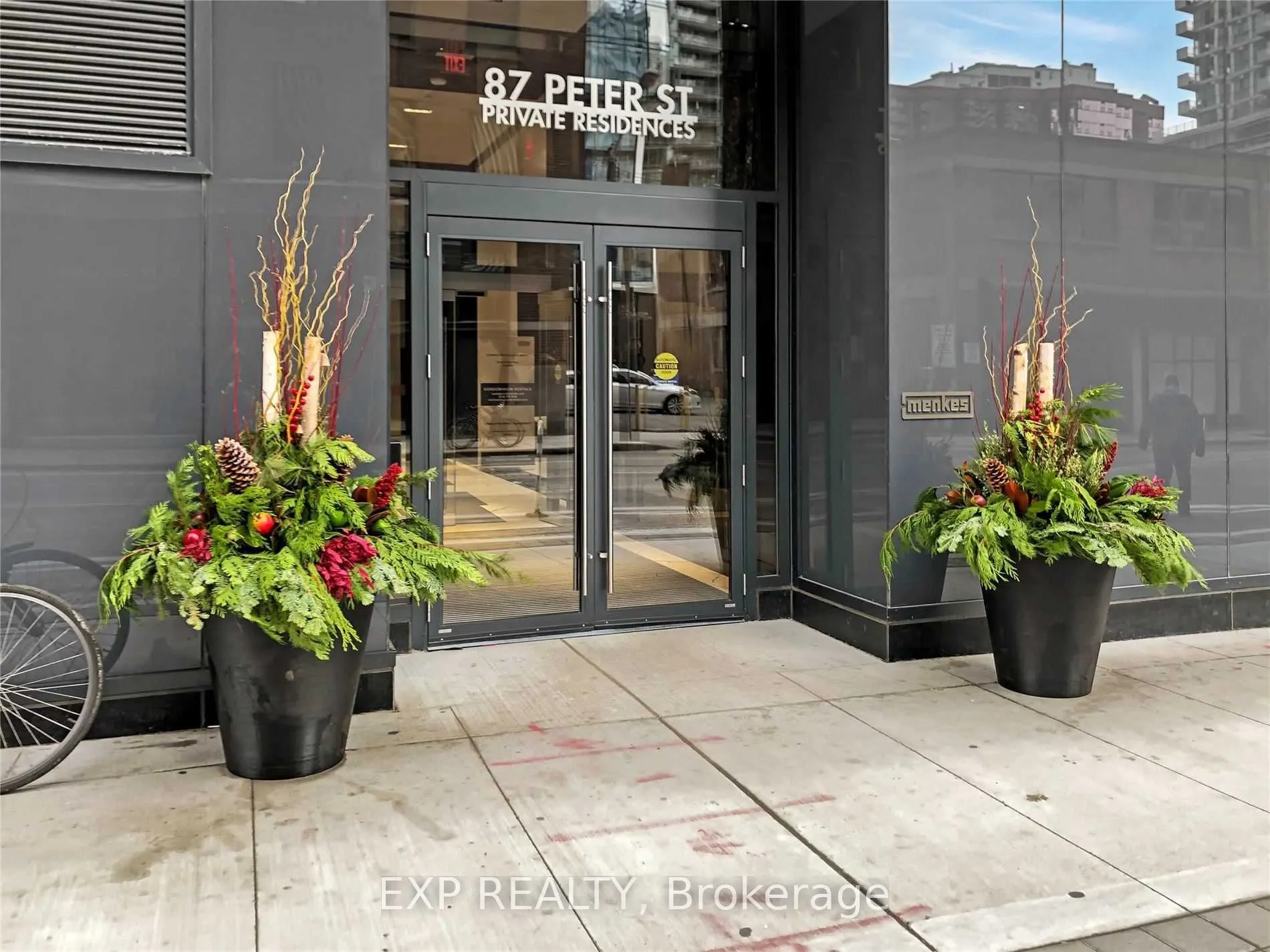 87 Peter Street, #2806