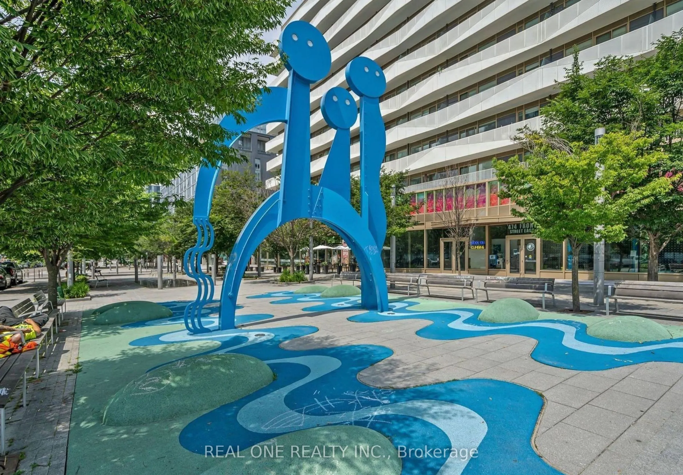 180 Mill Street, #S123