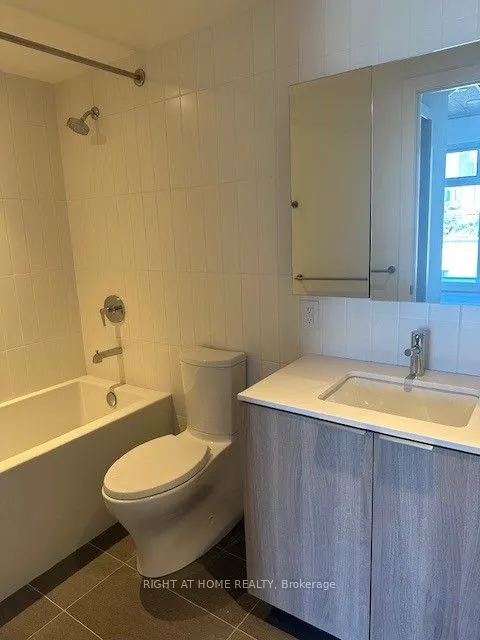 762 Bathurst Street, #2101B