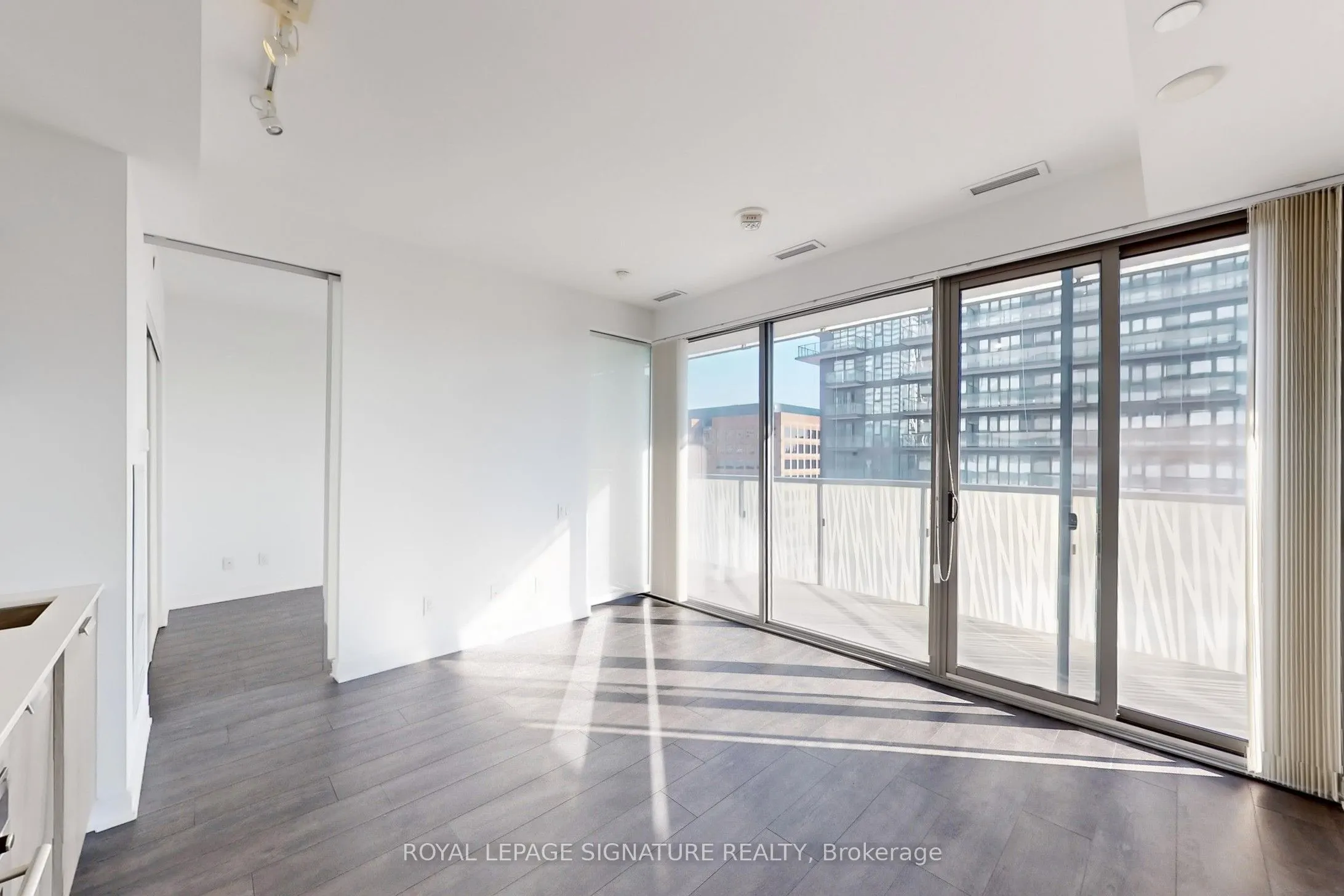 50 Charles Street E, #1901