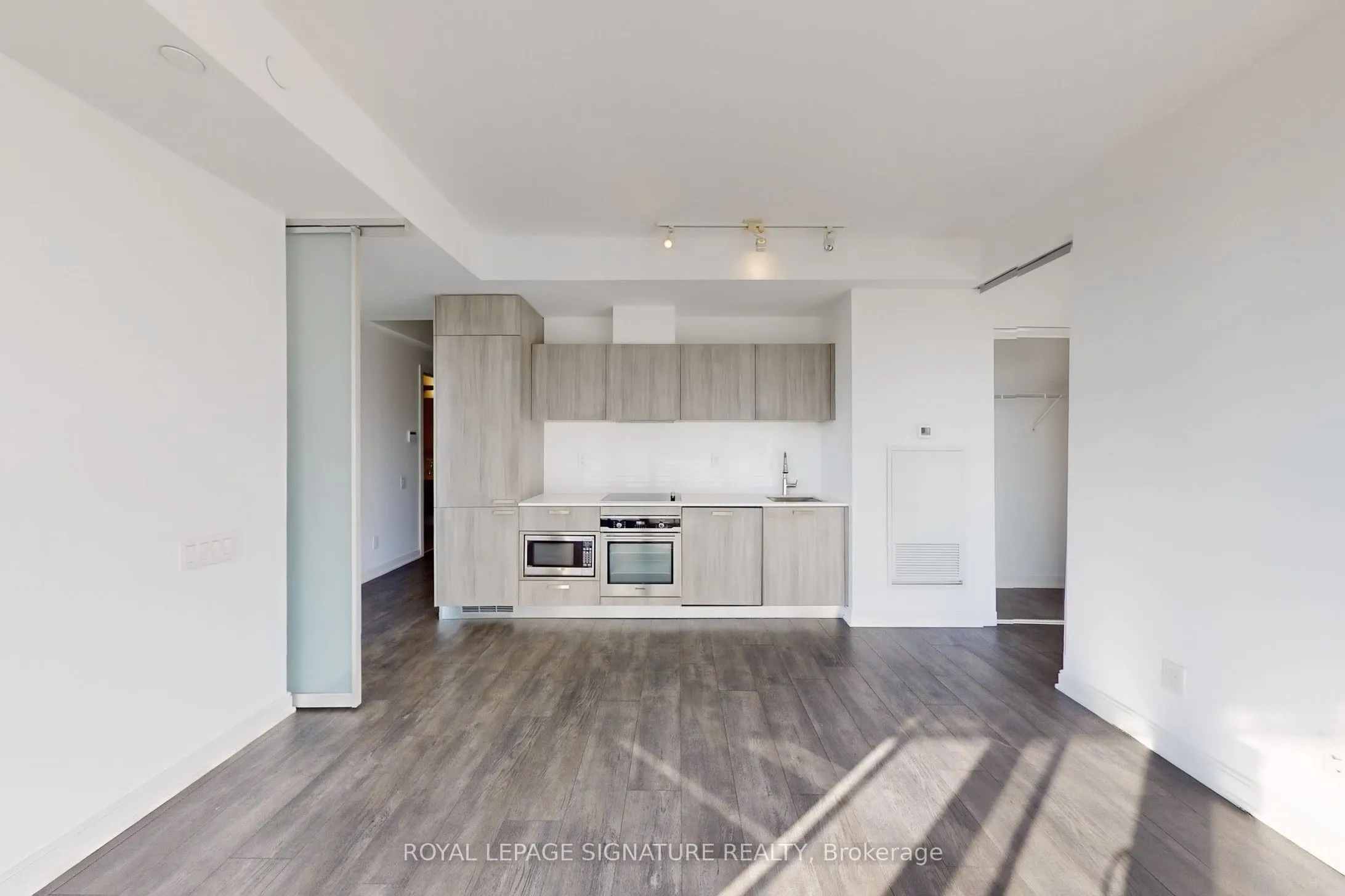 50 Charles Street E, #1901