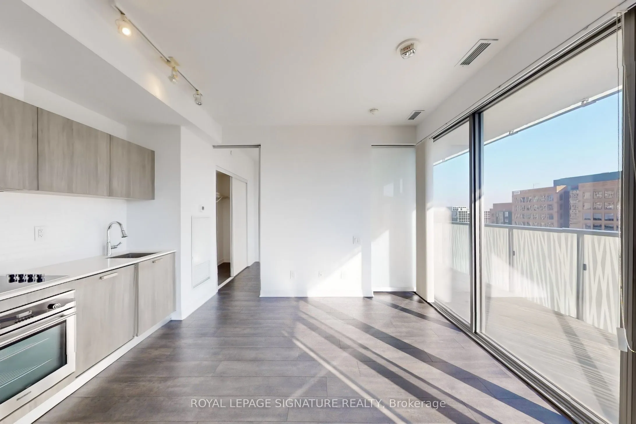 50 Charles Street E, #1901