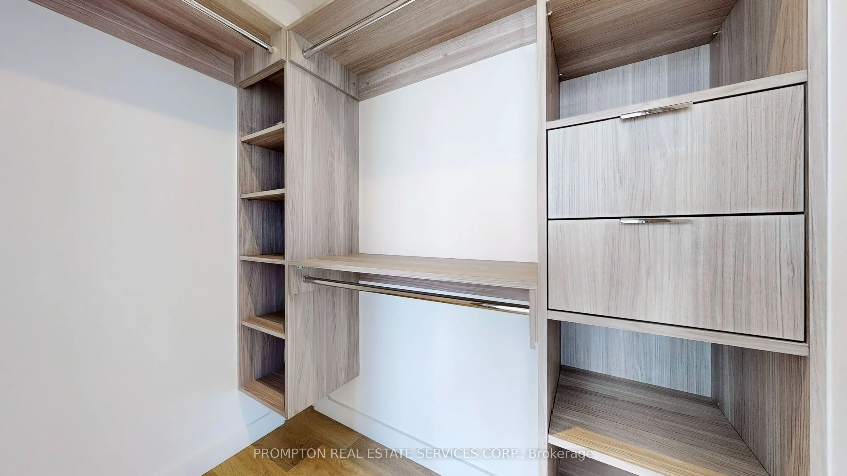 25 Mcmahon Drive, #1015