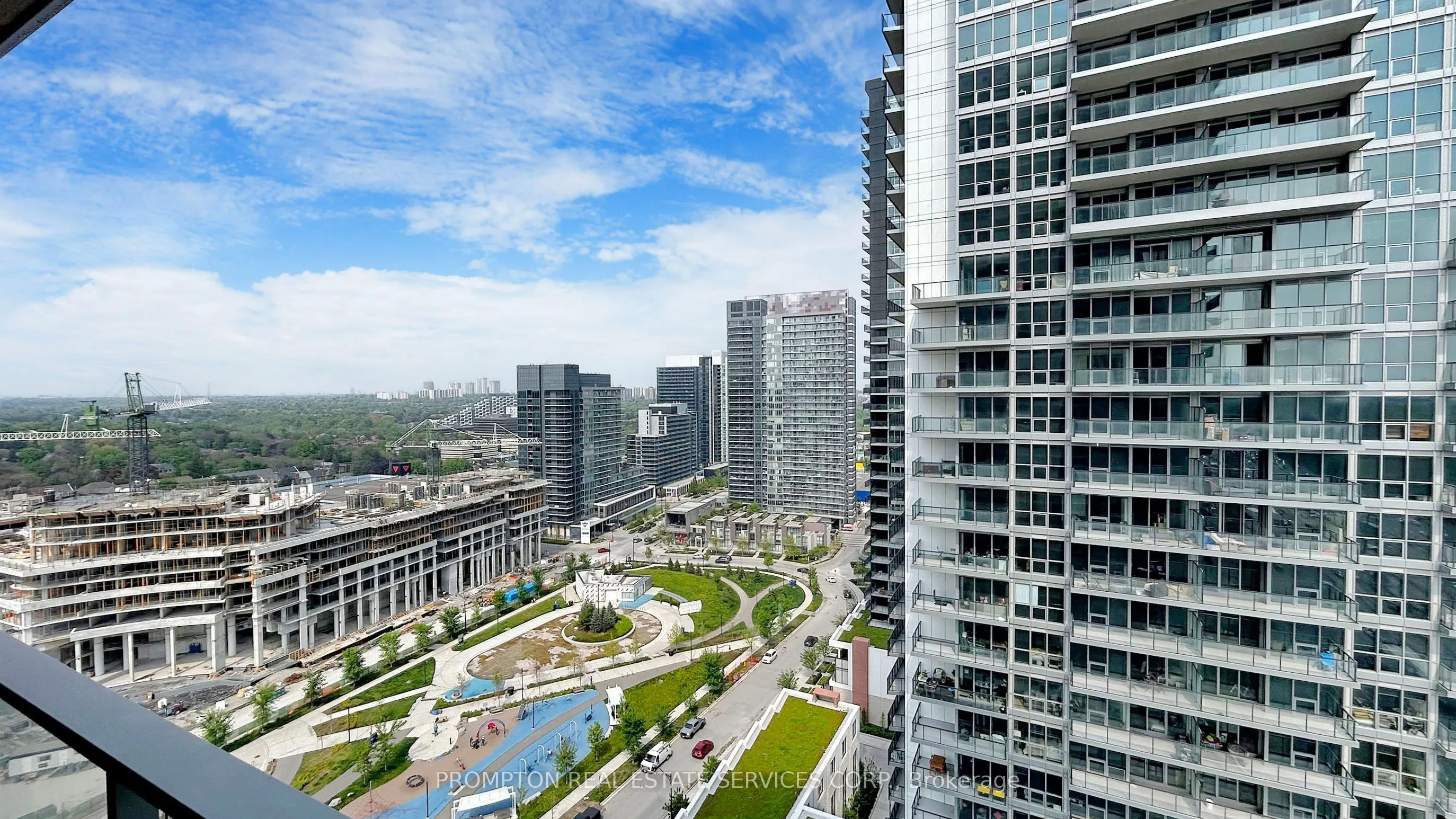 25 Mcmahon Drive, #1015