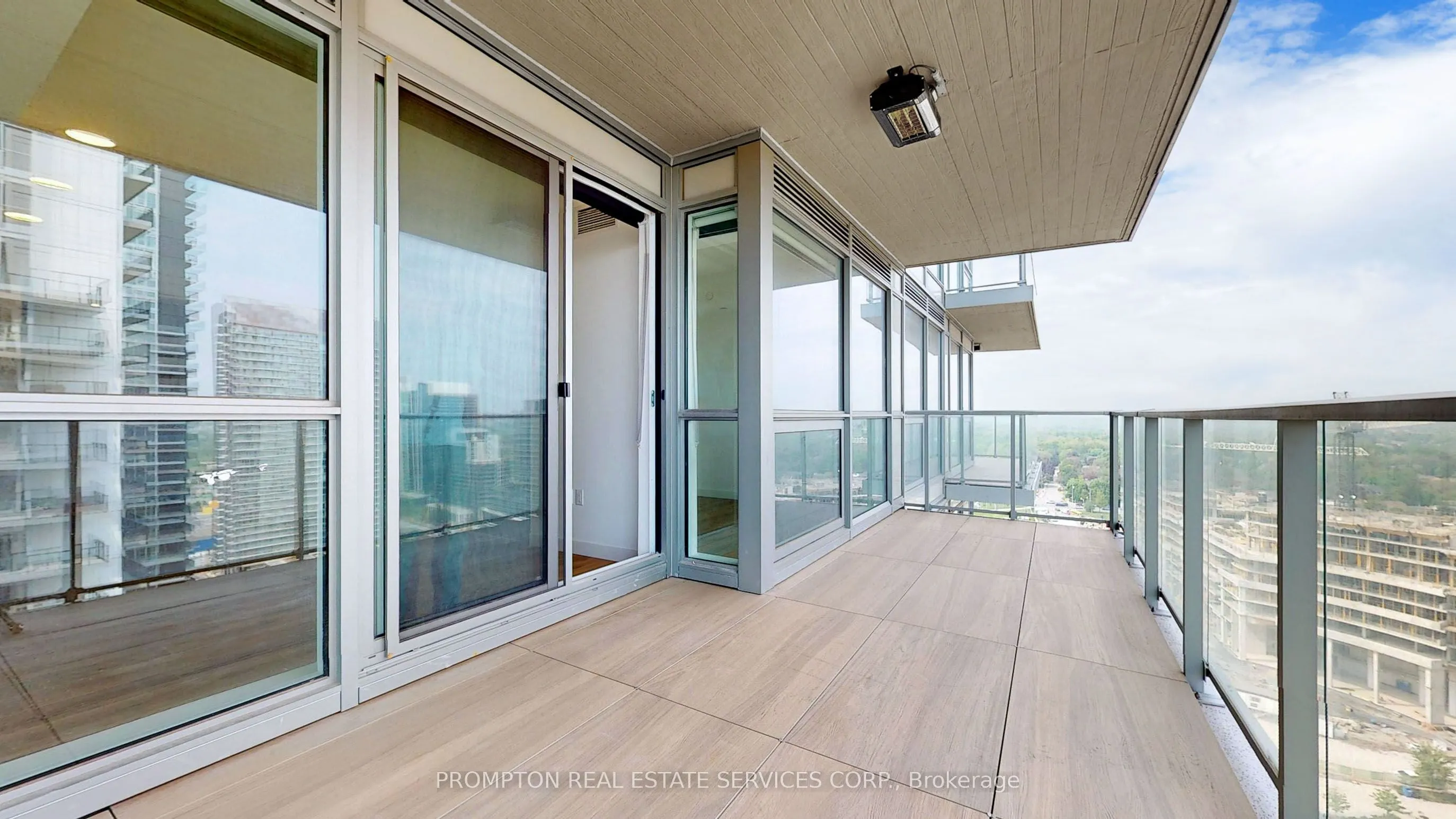 25 Mcmahon Drive, #1015