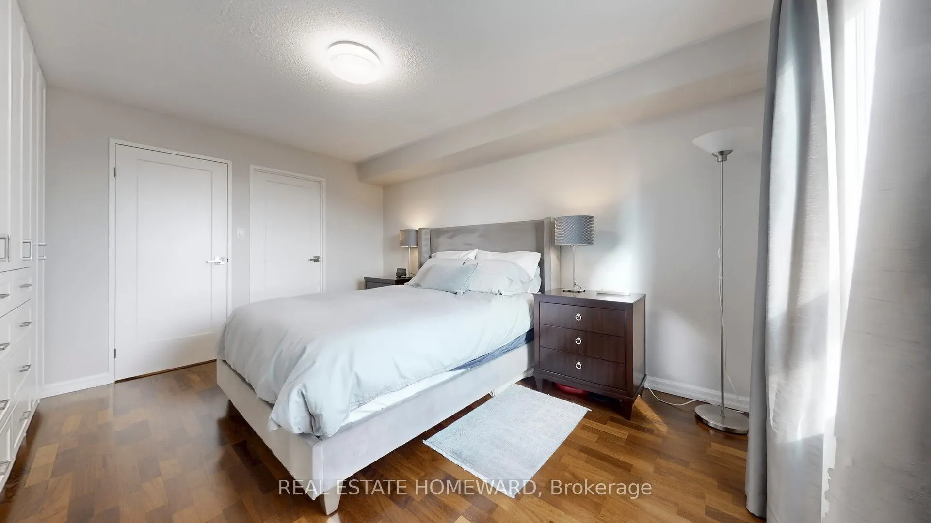 77 Maitland Place, #920