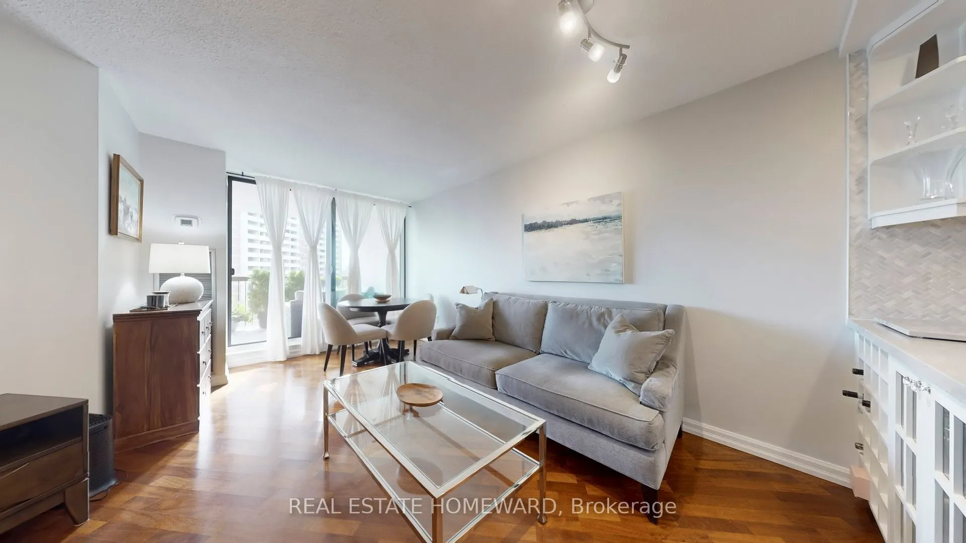 77 Maitland Place, #920