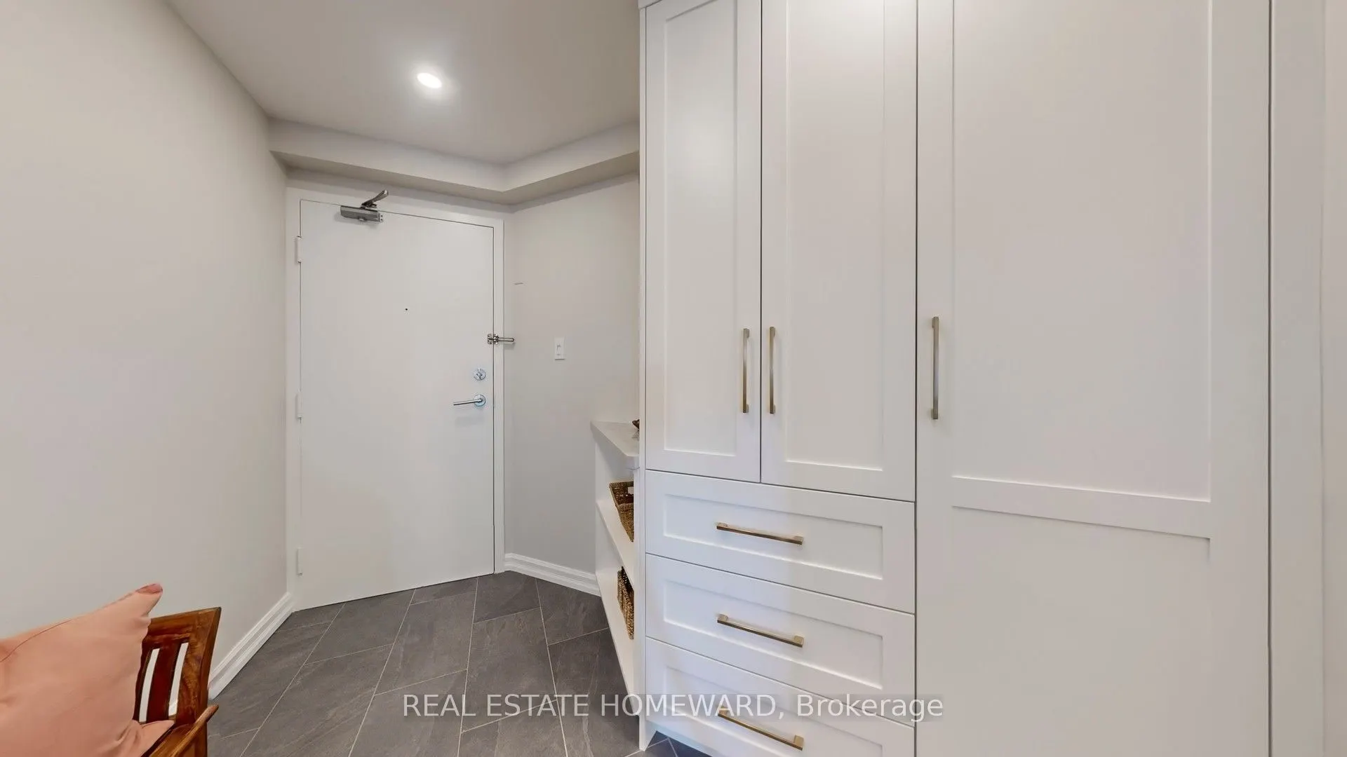 77 Maitland Place, #920