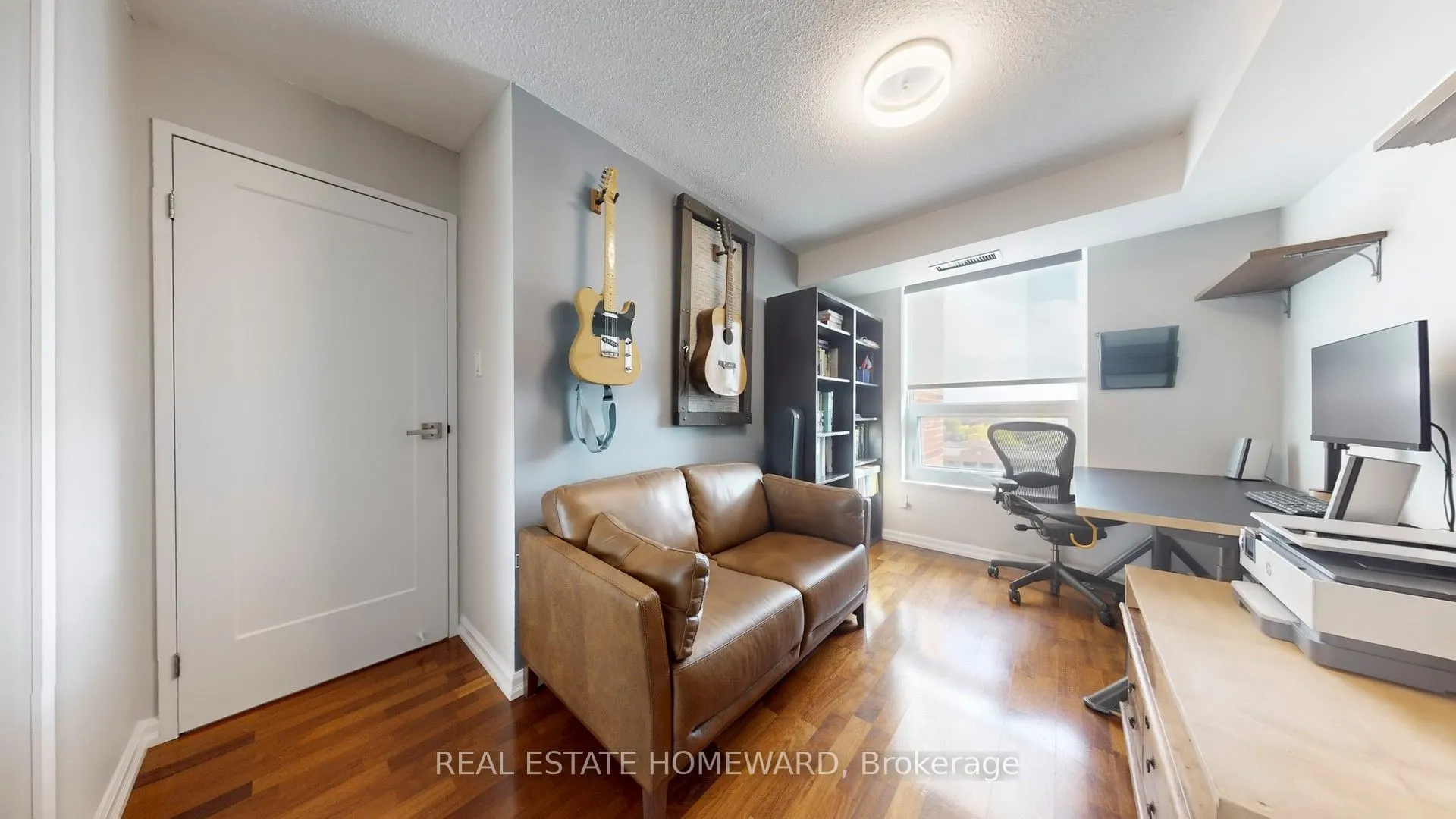 77 Maitland Place, #920