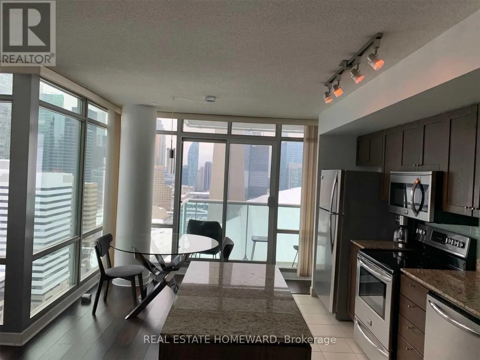 81 Navy Wharf Court, #3312