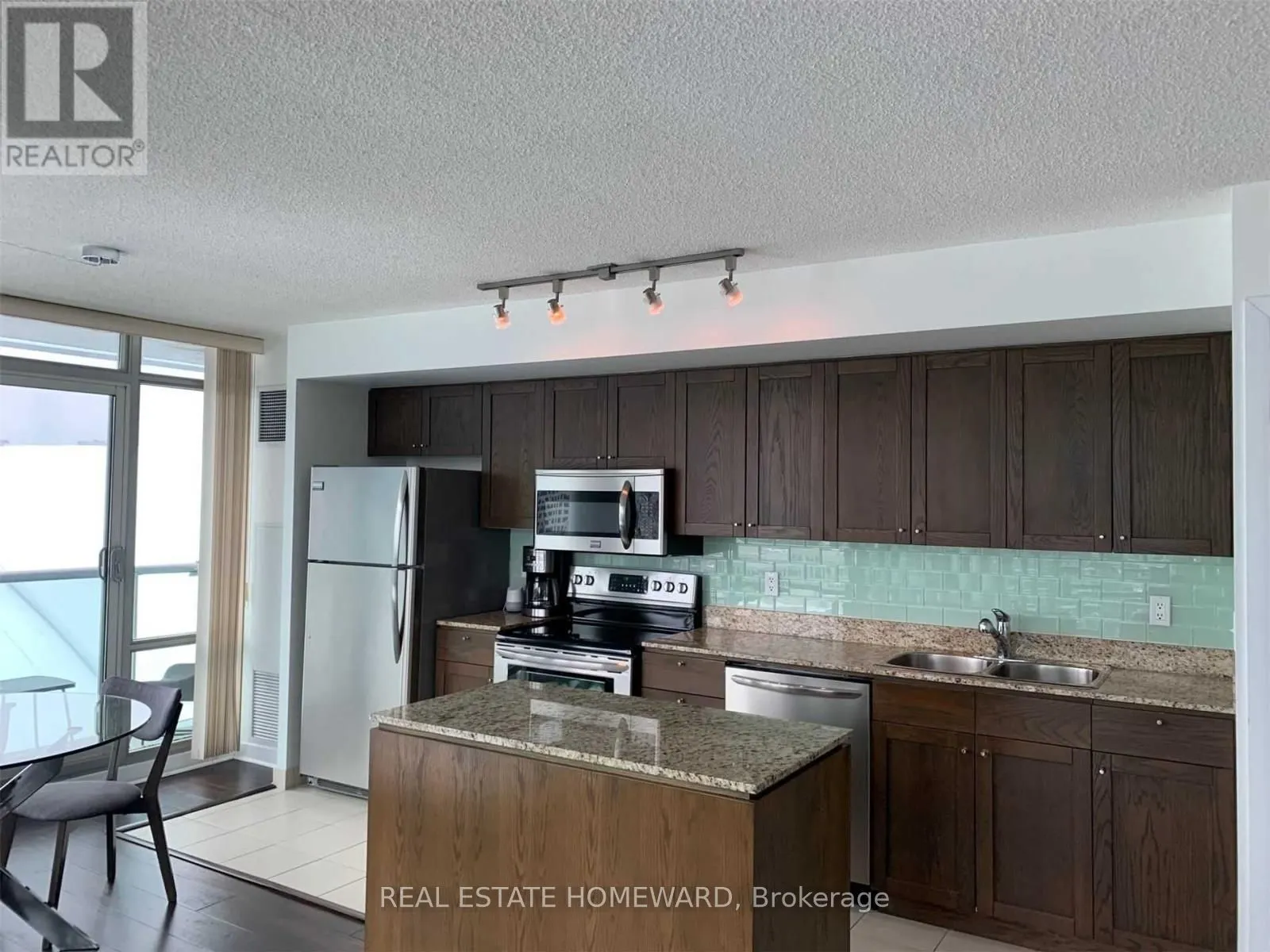 81 Navy Wharf Court, #3312