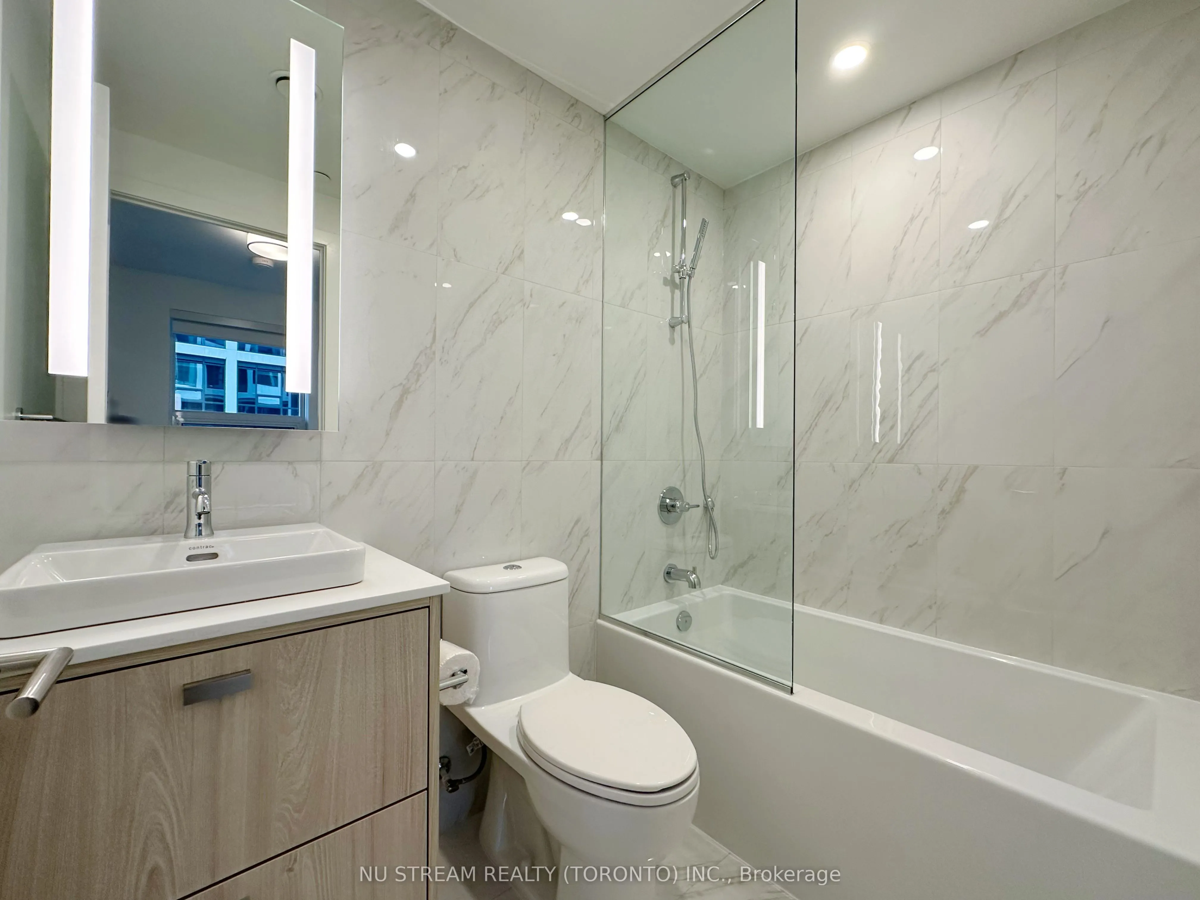 115 Denison Avenue, #803