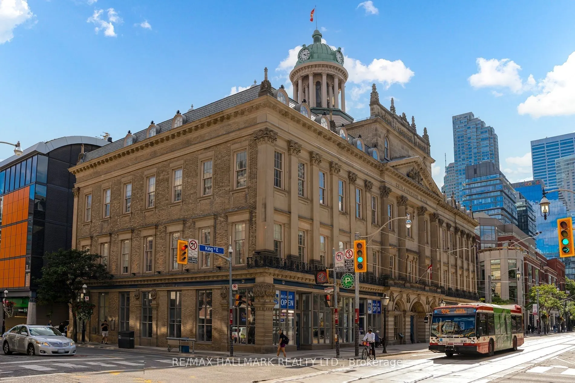 92 King Street E, #216