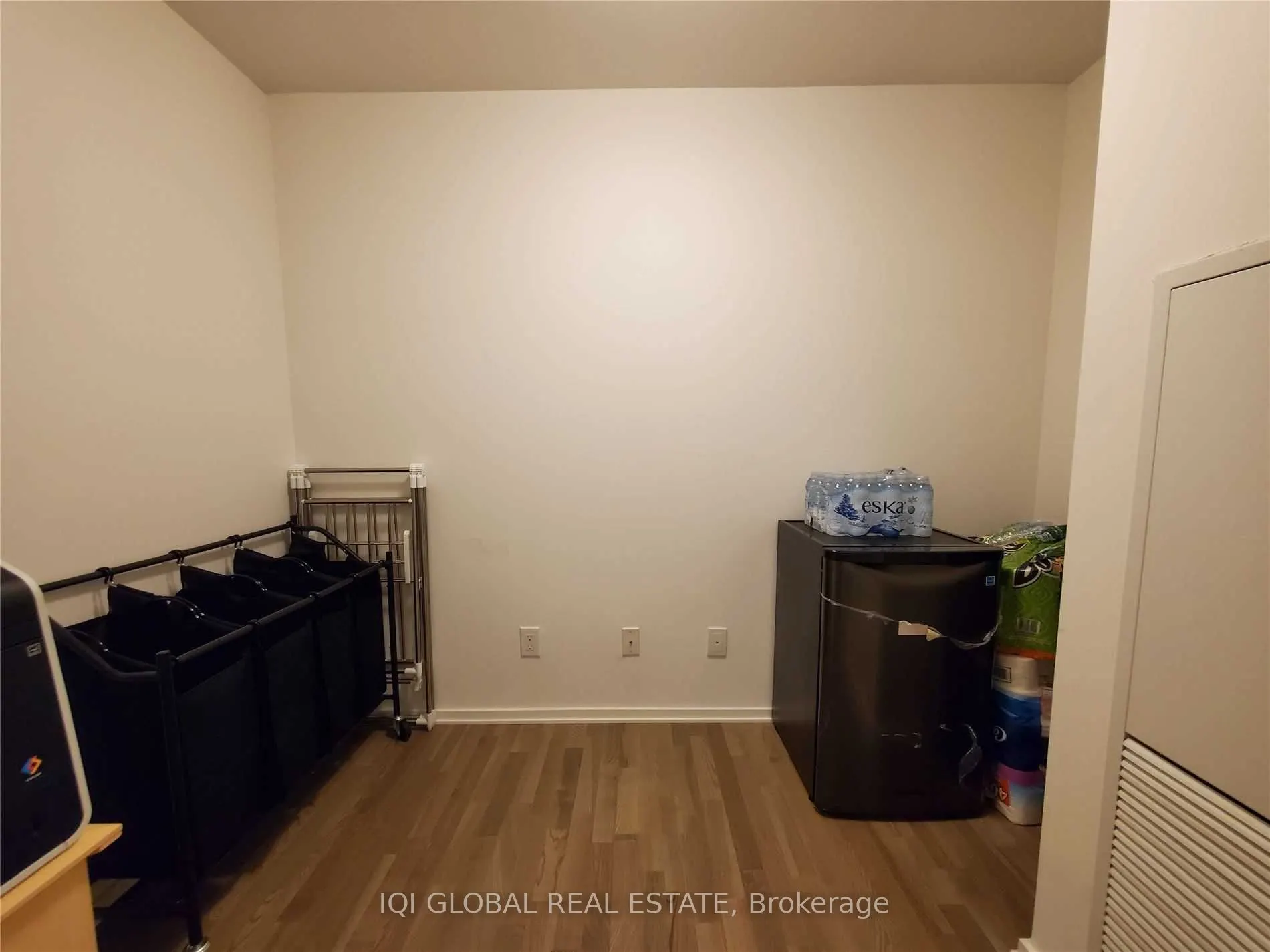 1 Bloor Street Street E, #426