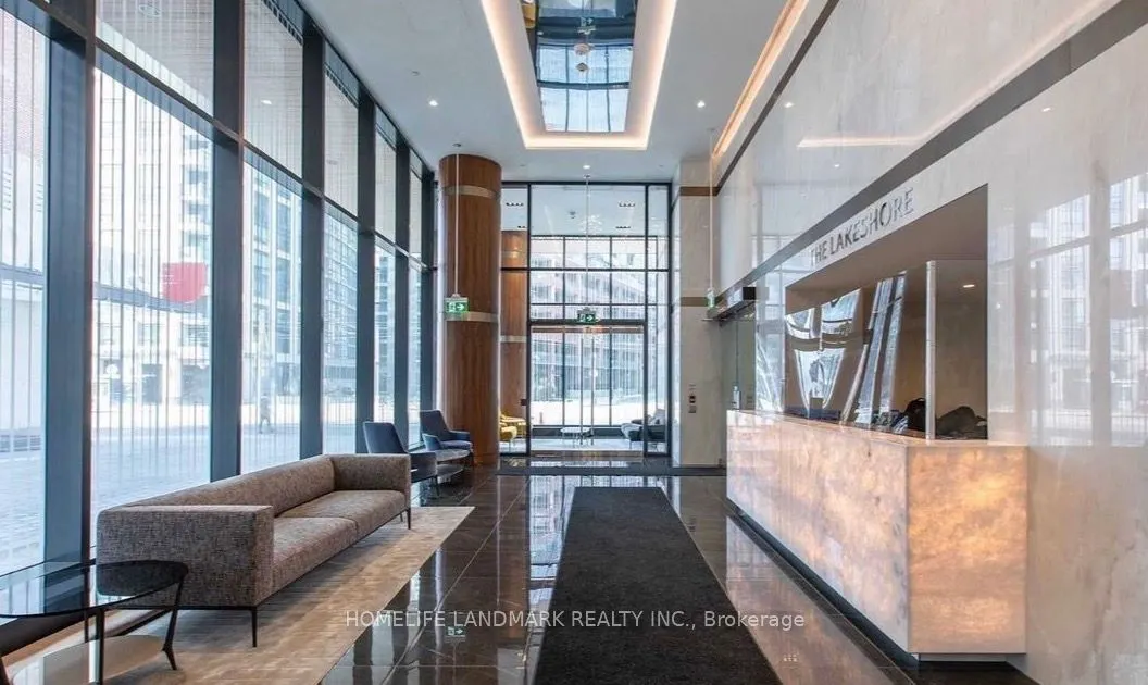 19 Bathurst Street, #1110