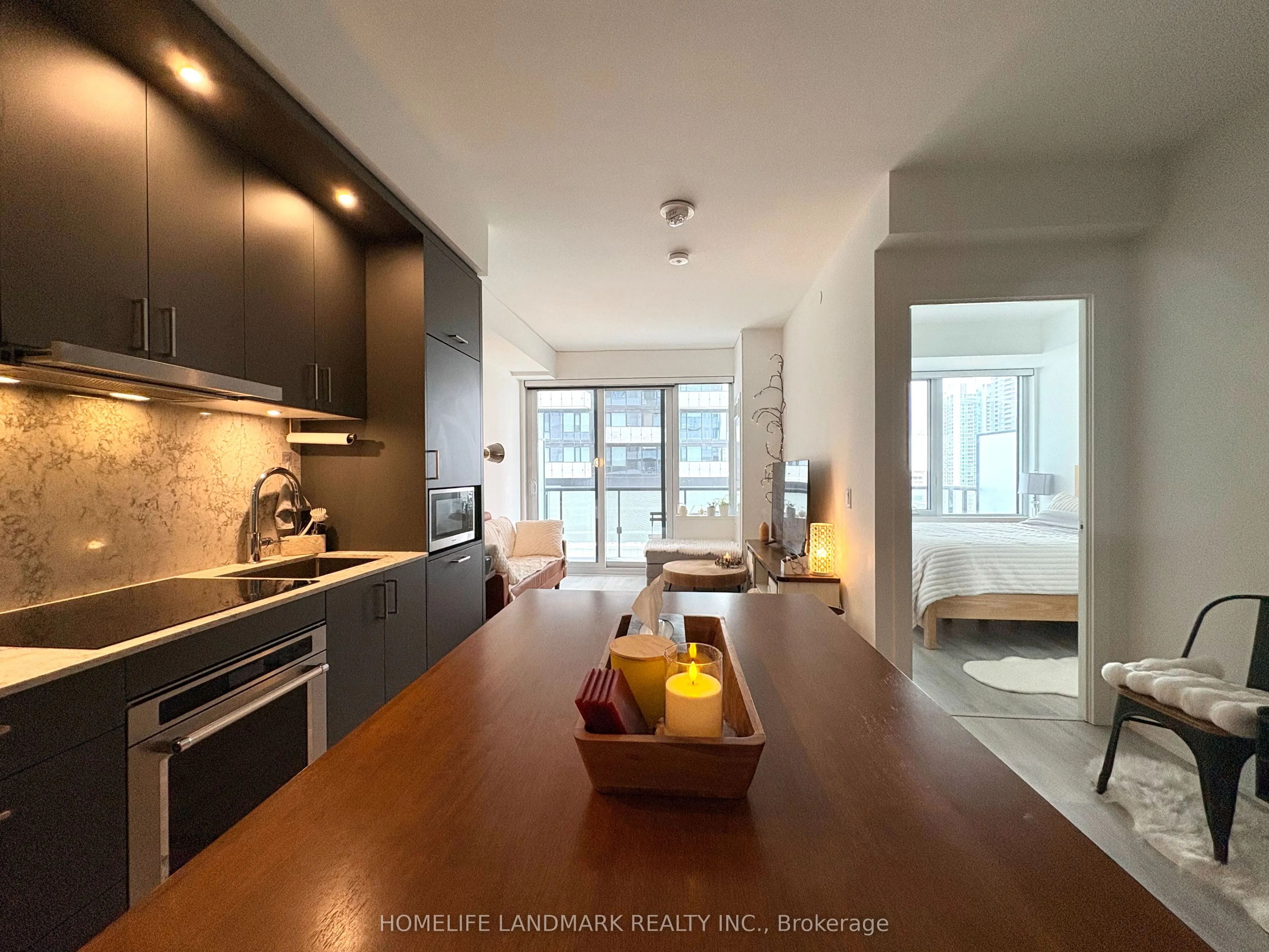 480 Front Street, #912