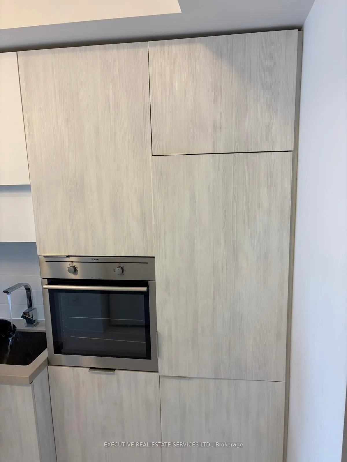 8 Eglinton Avenue E, #5003