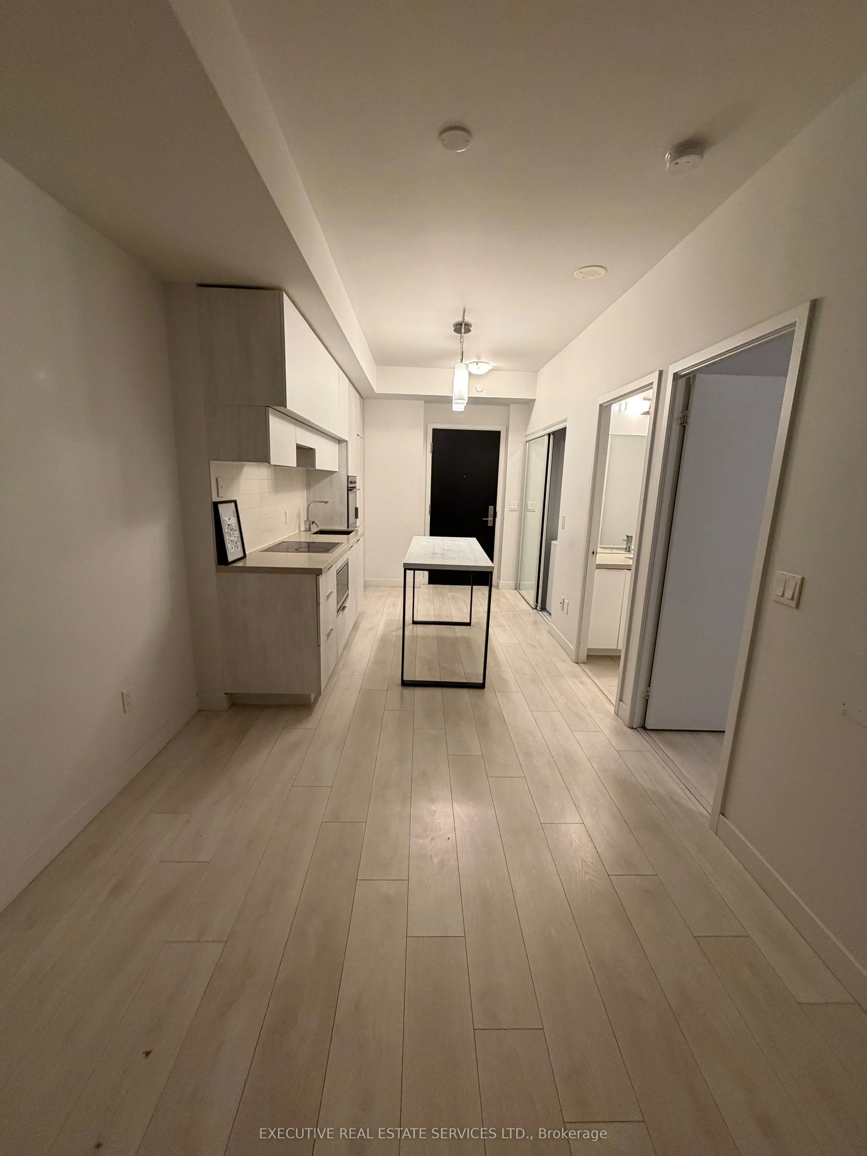 8 Eglinton Avenue E, #5003