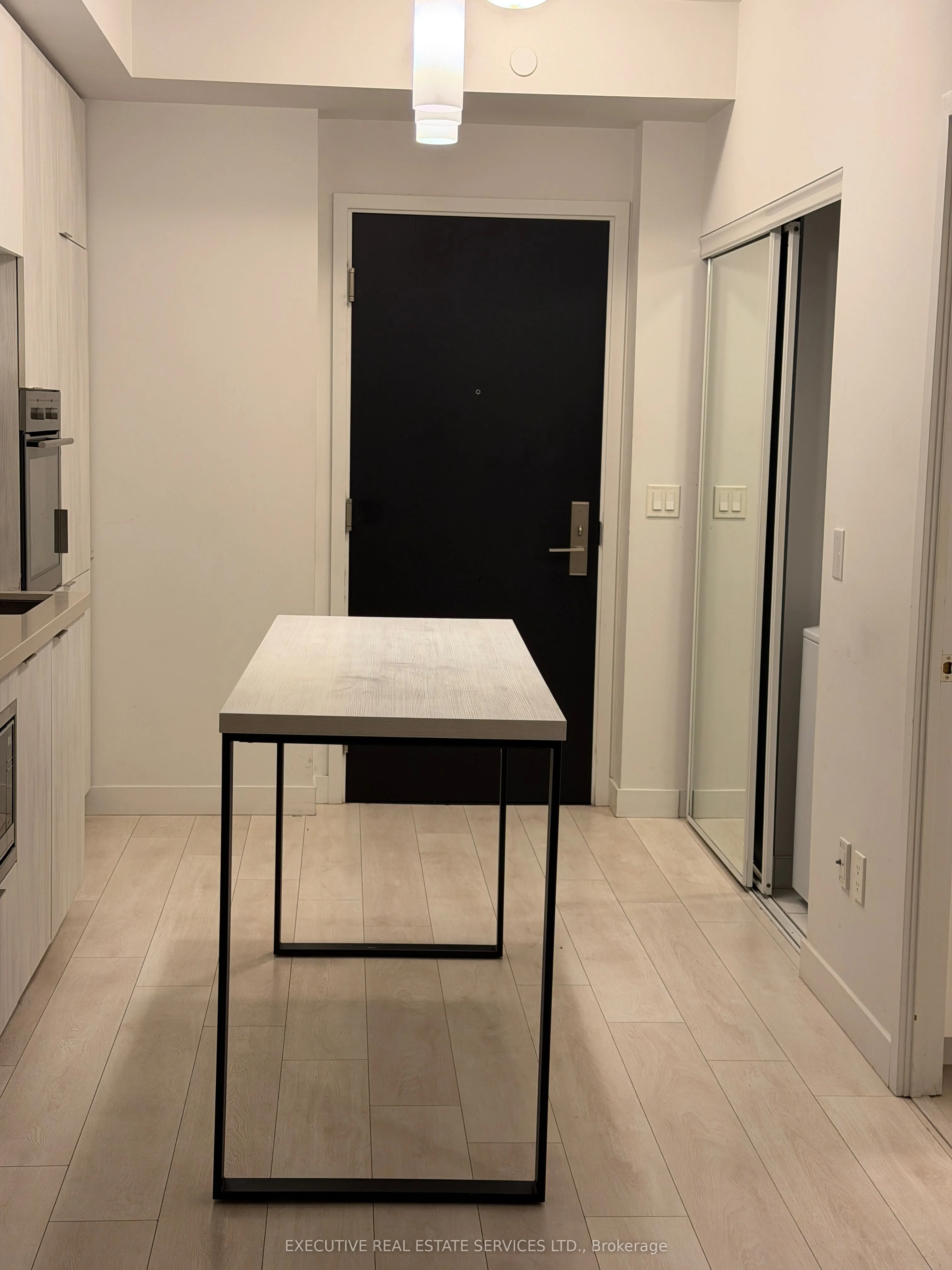 8 Eglinton Avenue E, #5003