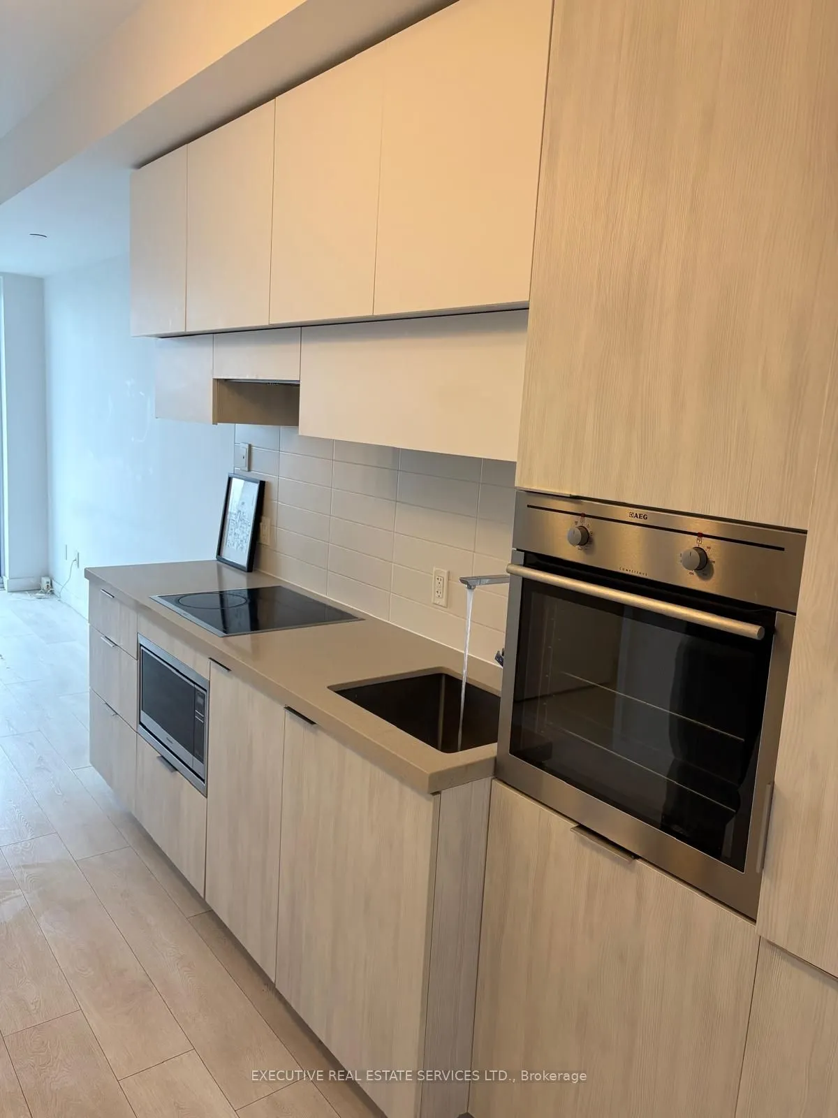 8 Eglinton Avenue E, #5003