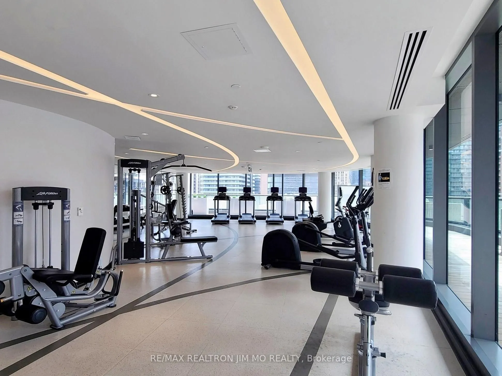 11 Wellesley Street W, #1208