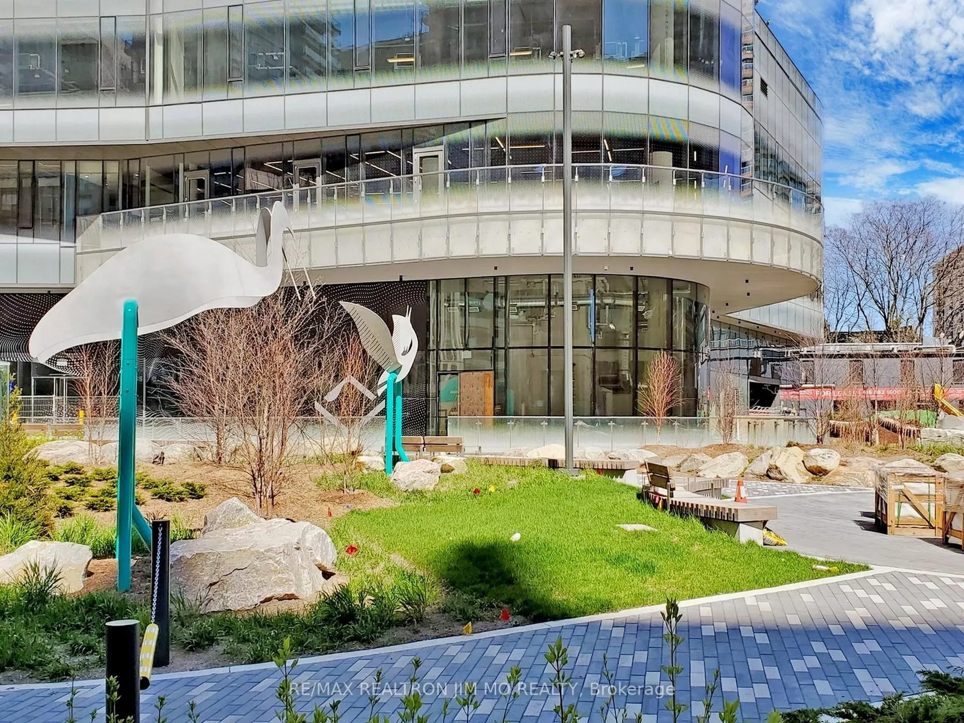 11 Wellesley Street W, #1208