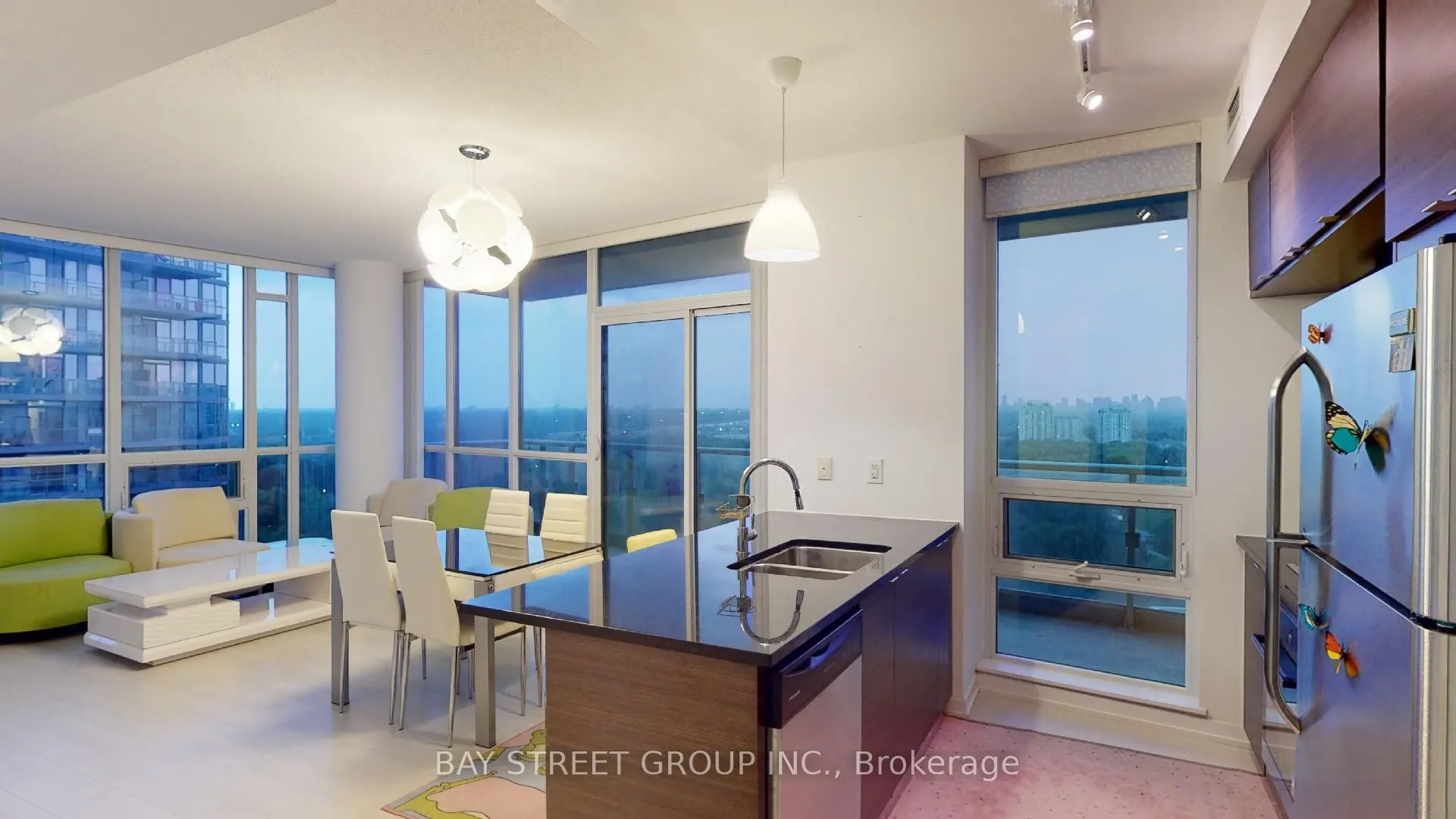 62 Forest Manor Road, #709