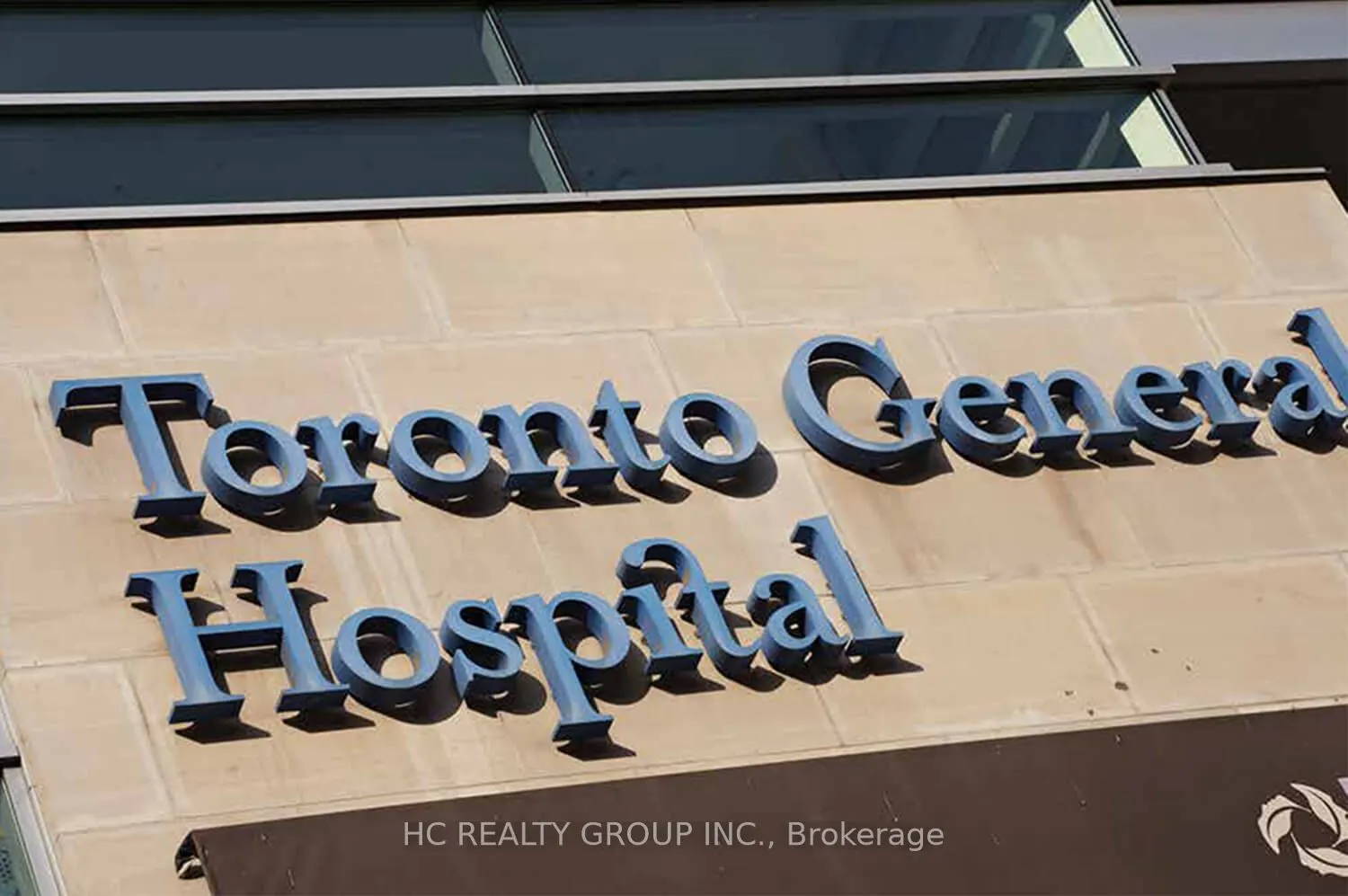 280 Dundas Street W, #2005