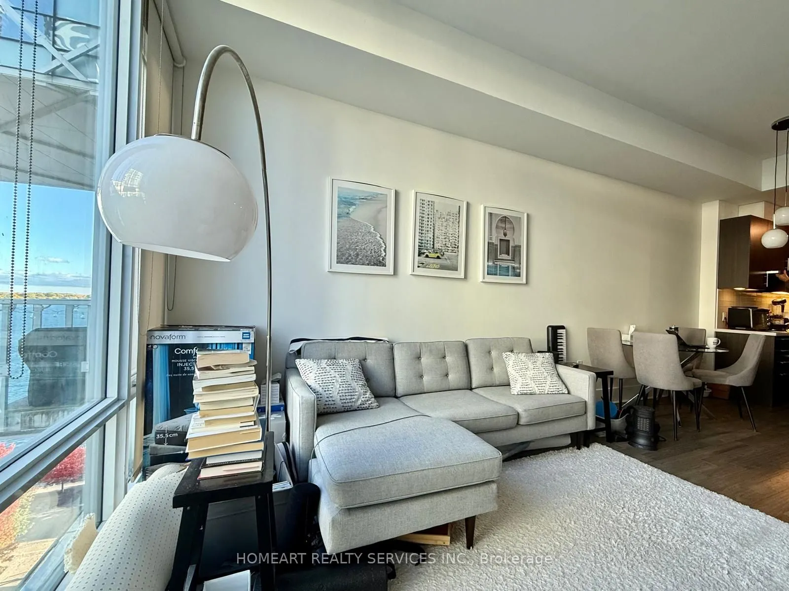 29 Queens Quay E, #1021