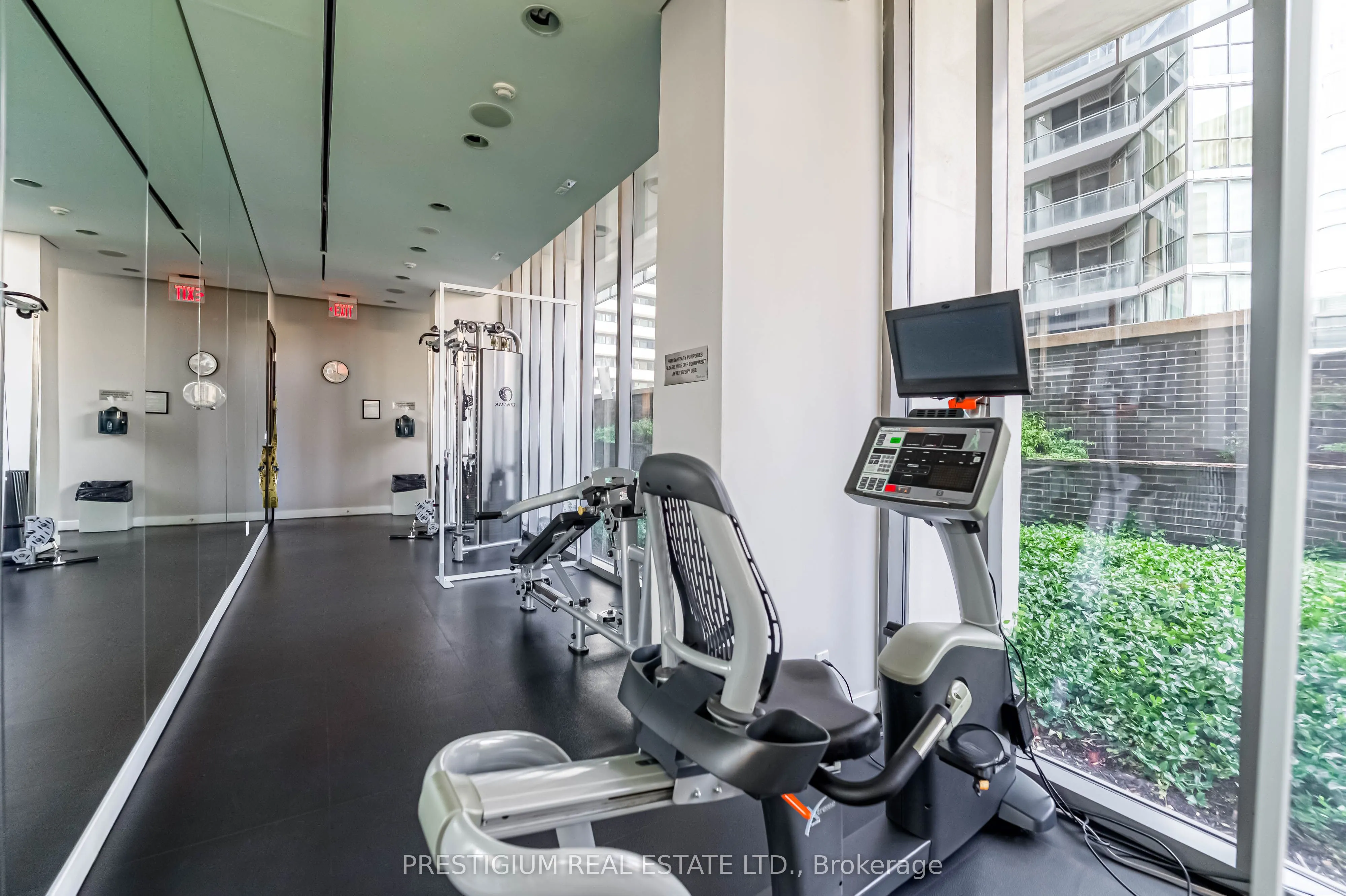 33 CHARLES Street E, #3704