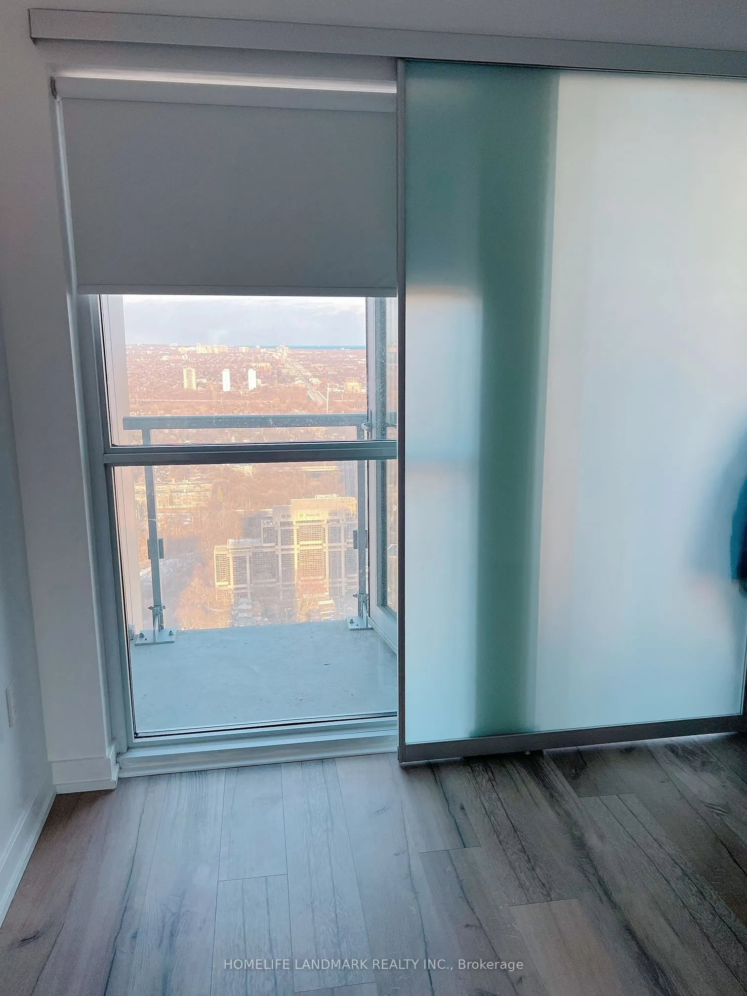 1 Yorkville Avenue, #4710