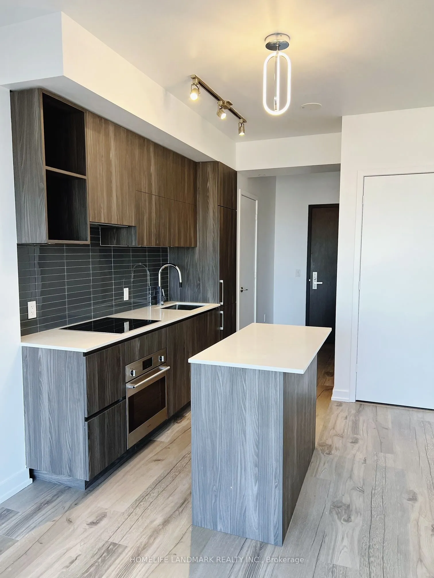 1 Yorkville Avenue, #4710