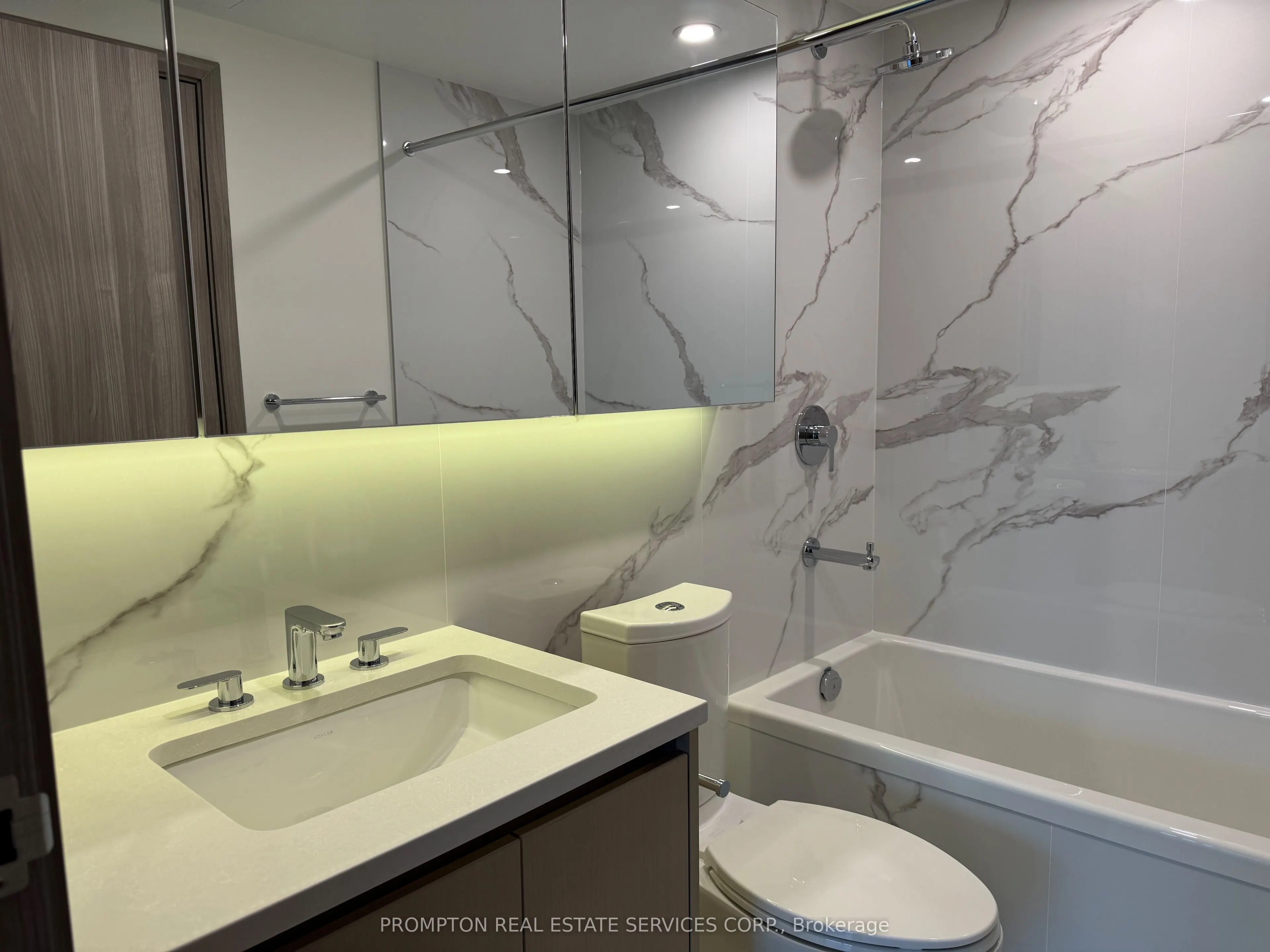 3 CONCORD CITYPLACE Way, #2002