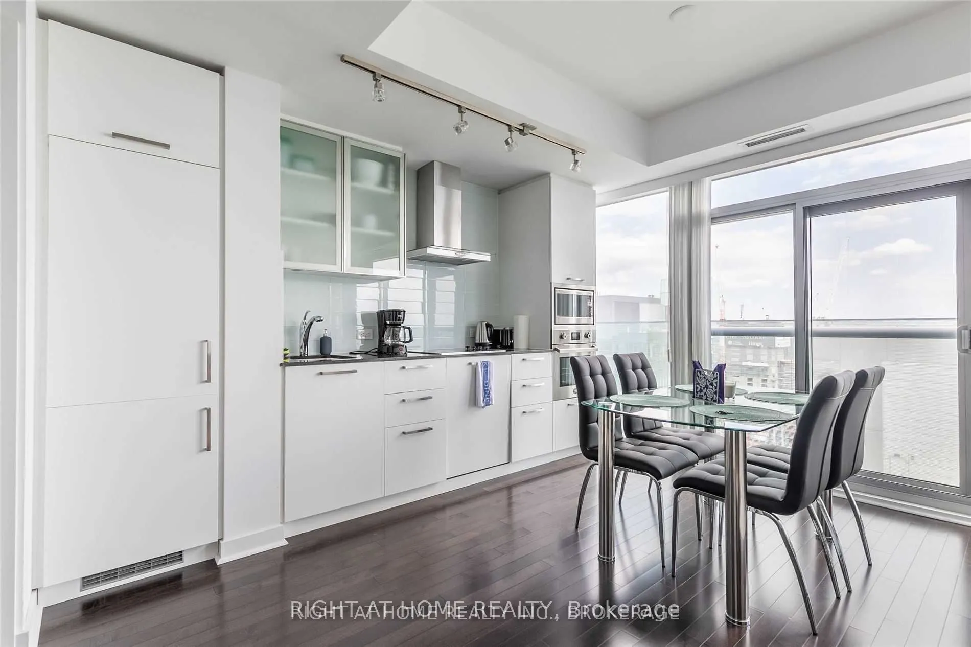 14 York Street, #5512