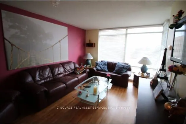 3840 Bathurst Street, #408