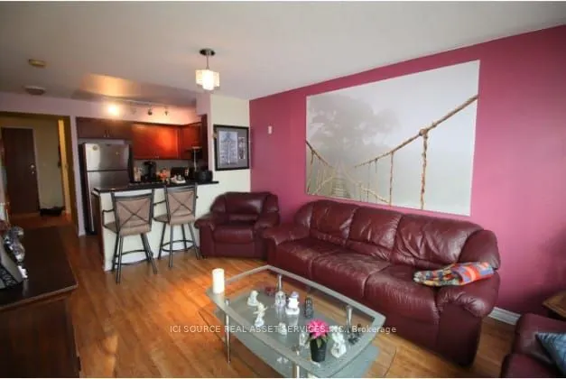 3840 Bathurst Street, #408