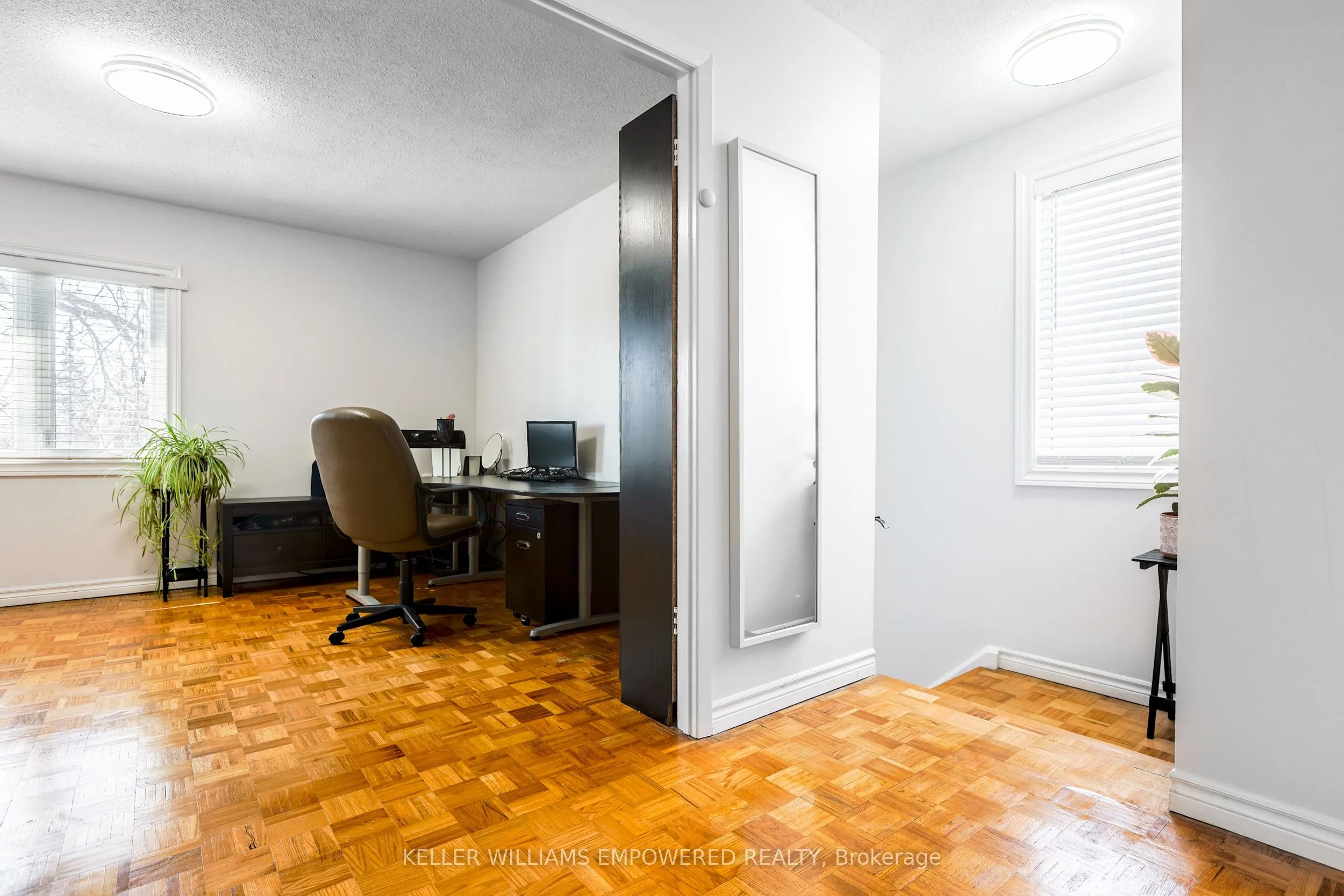 199 Hollyberry Trail