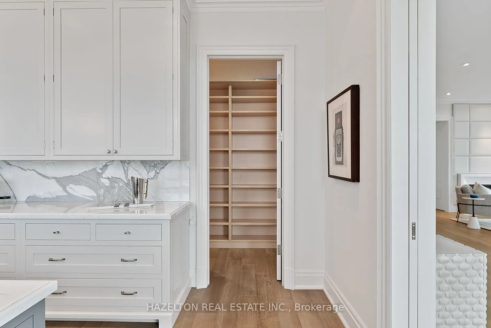 50 Yorkville Avenue, #4802