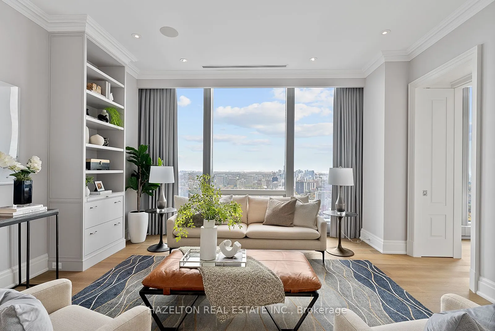 50 Yorkville Avenue, #4802