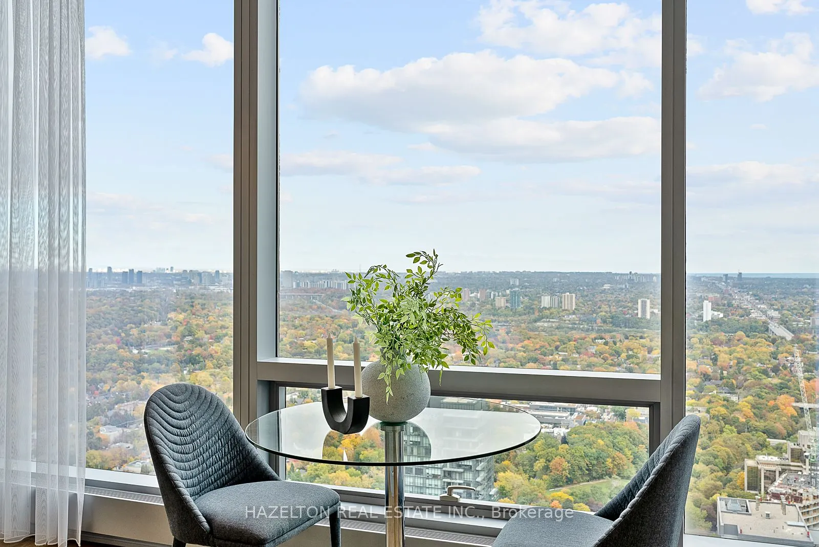 50 Yorkville Avenue, #4802