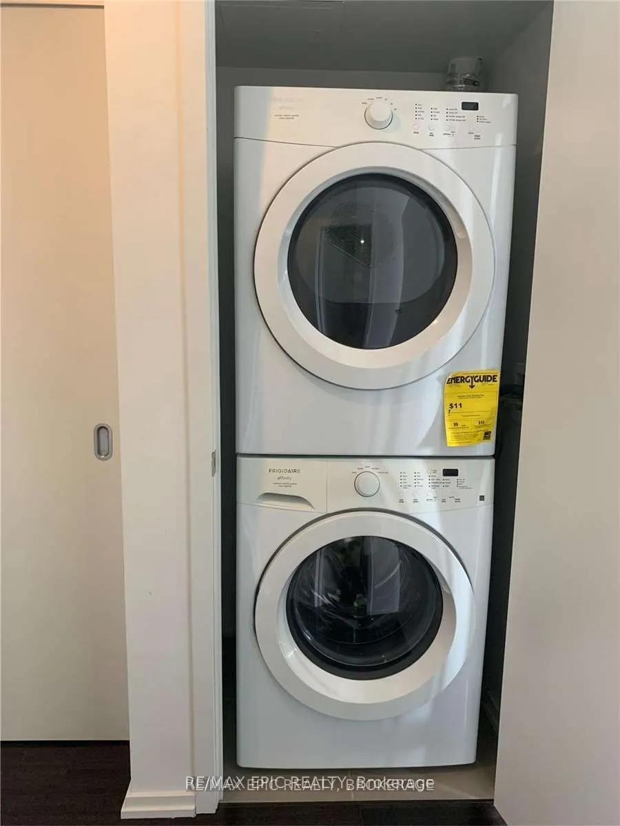 75 St Nicholas Street, #2703