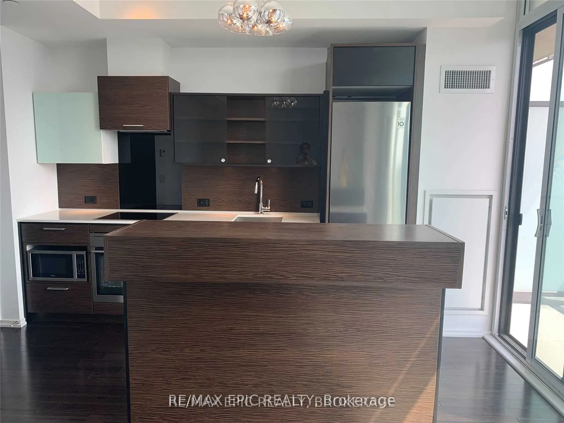 75 St Nicholas Street, #2703