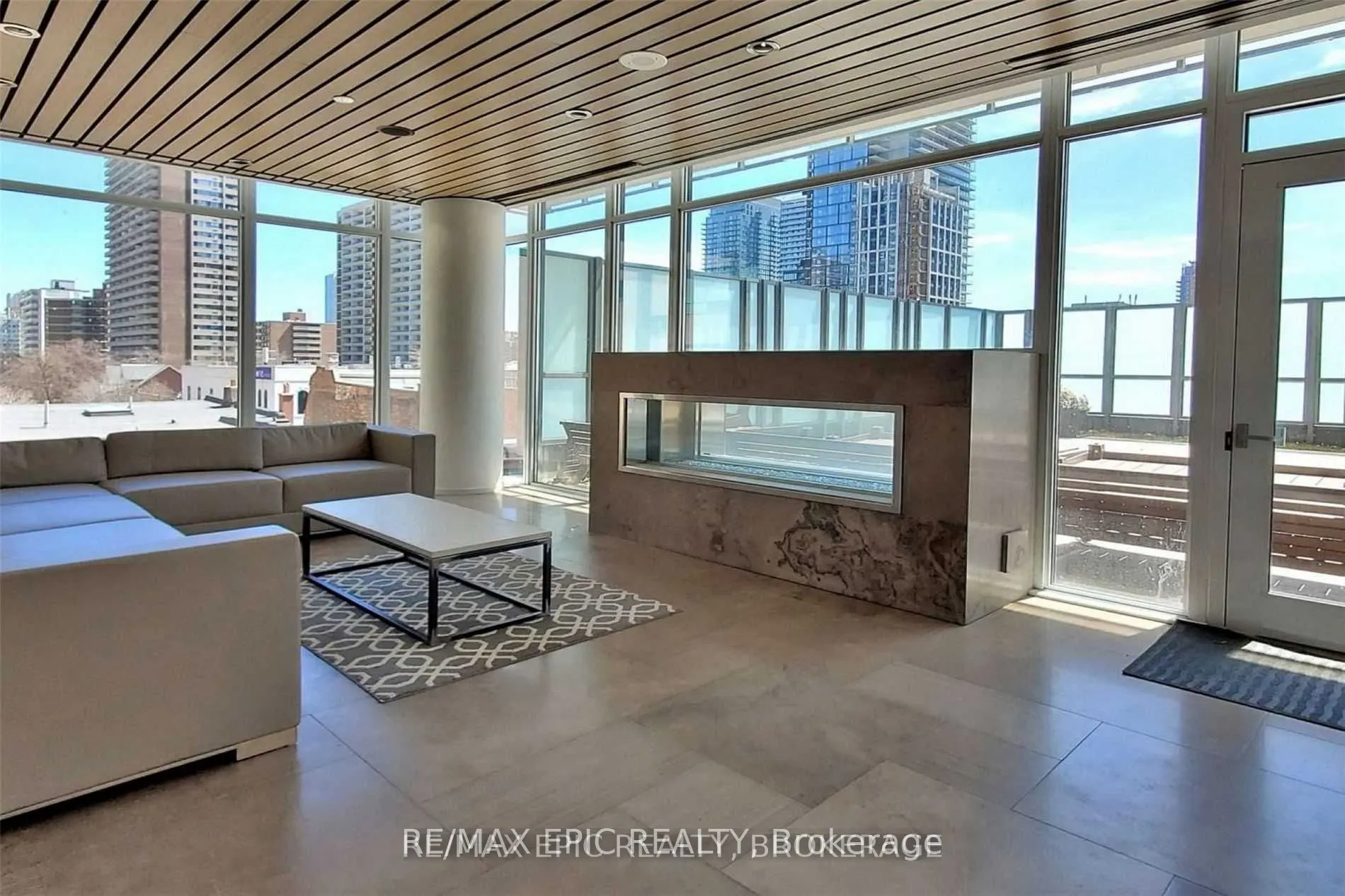 75 St Nicholas Street, #2703