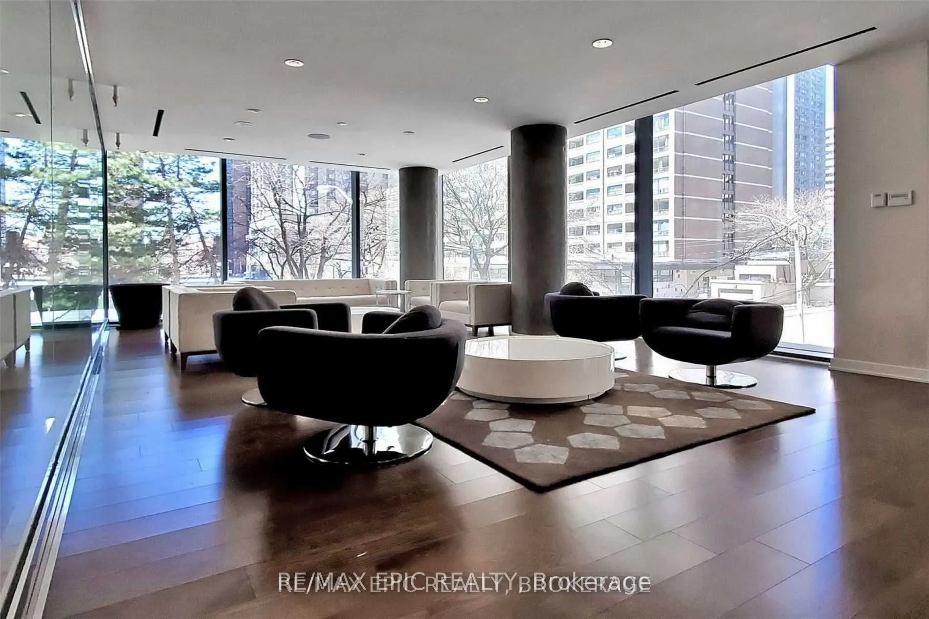 75 St Nicholas Street, #2703