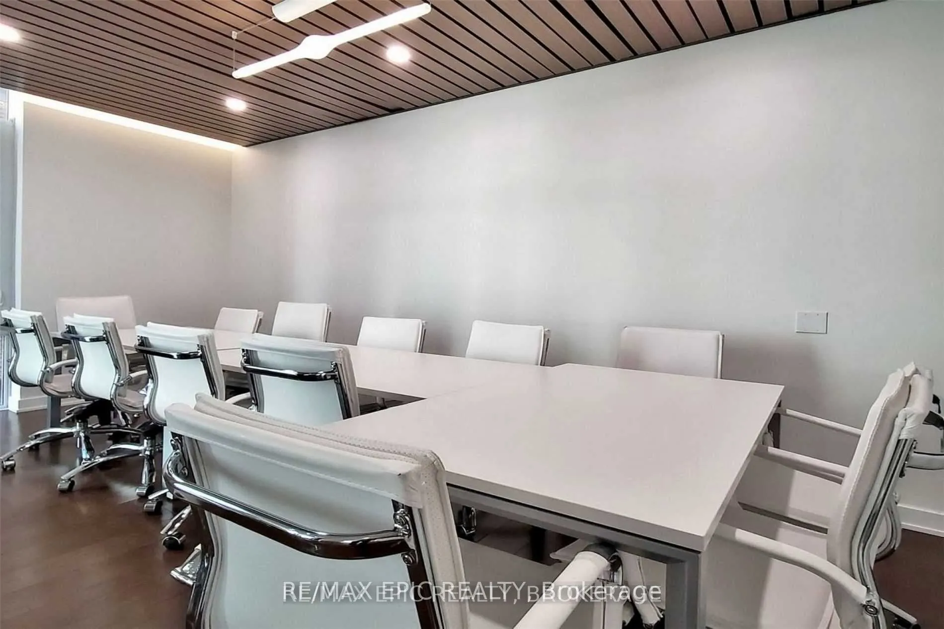 75 St Nicholas Street, #2703