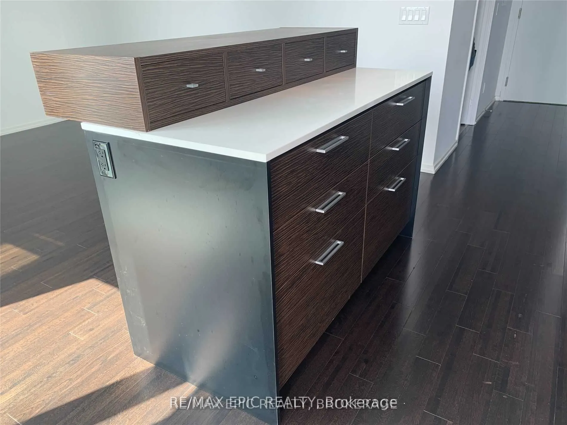 75 St Nicholas Street, #2703