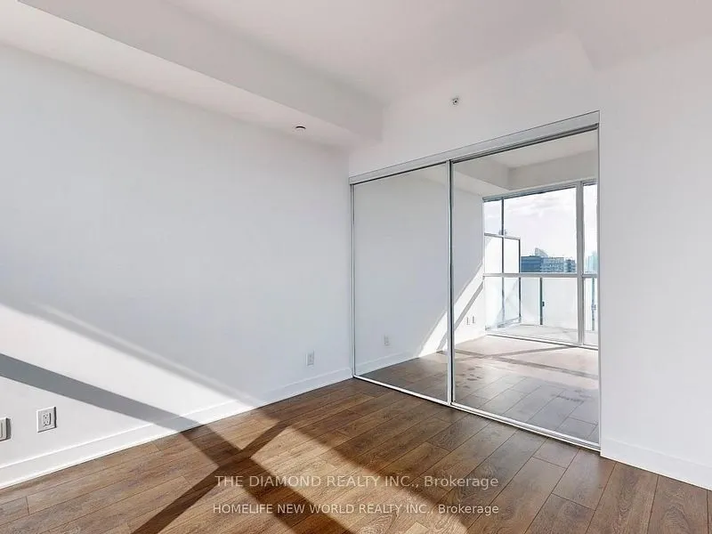 15 Grenville Street, #4710